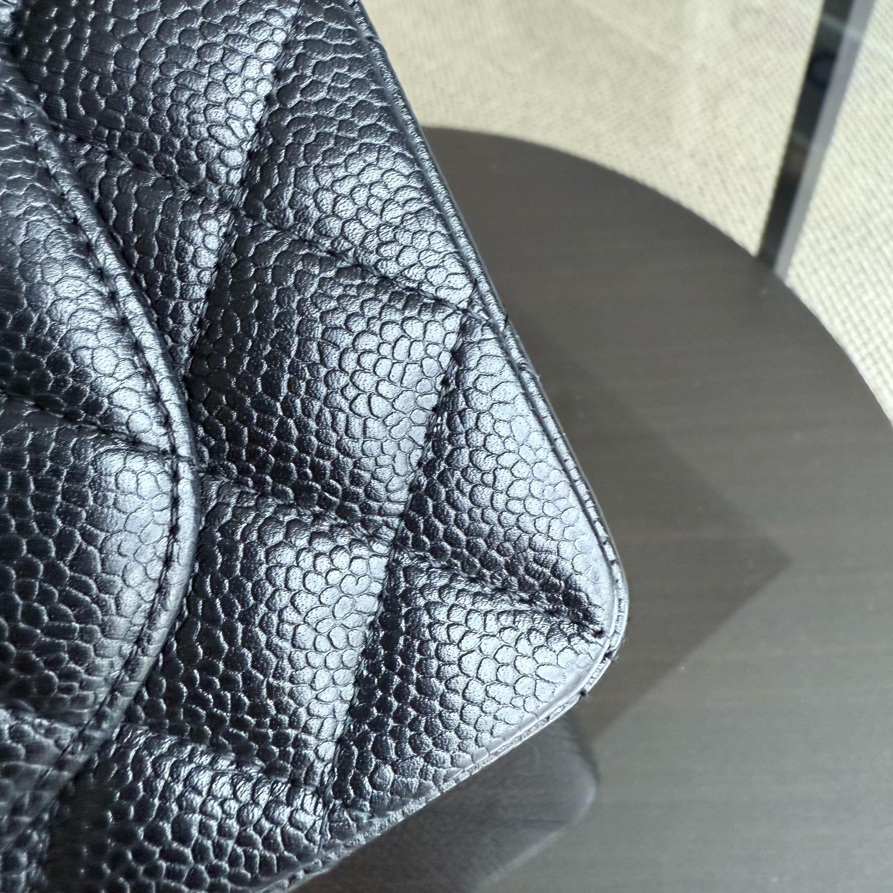 Chanel Classic Flap Small - Caviar 23CM Quilted Black Silver Hardware Series 13