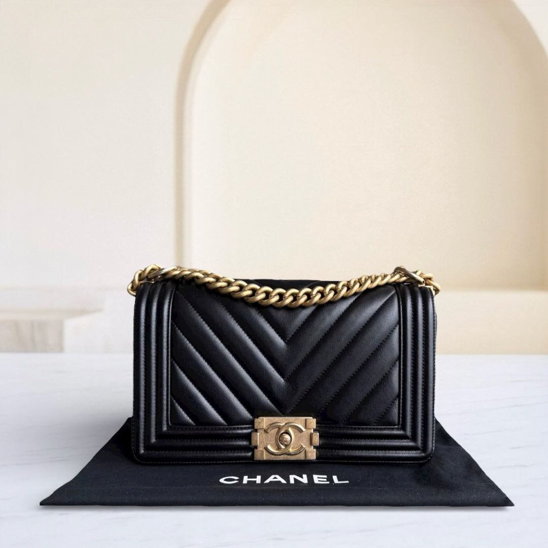 Chanel Boy Medium - 25CM Chevron Calfskin Black Aged Gold Hardware