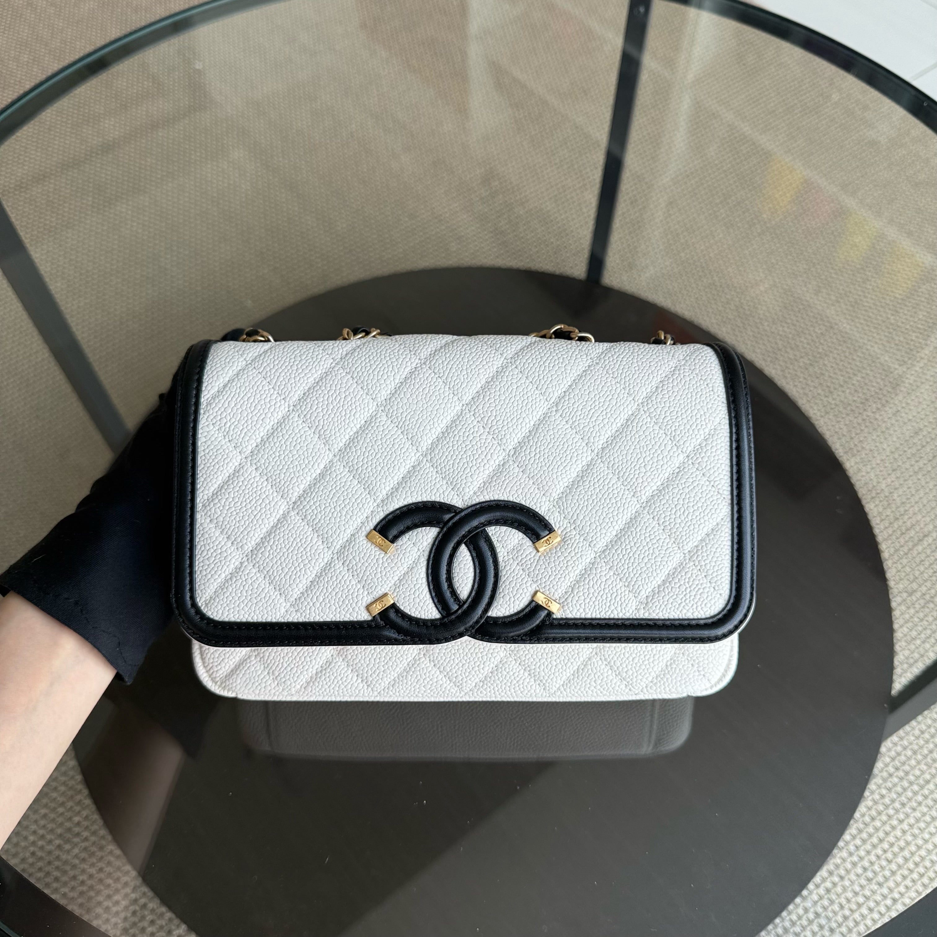 Chanel Filigree CC Small - Caviar Quilted Grained Calfskin White Black Gold Hardware Series 24