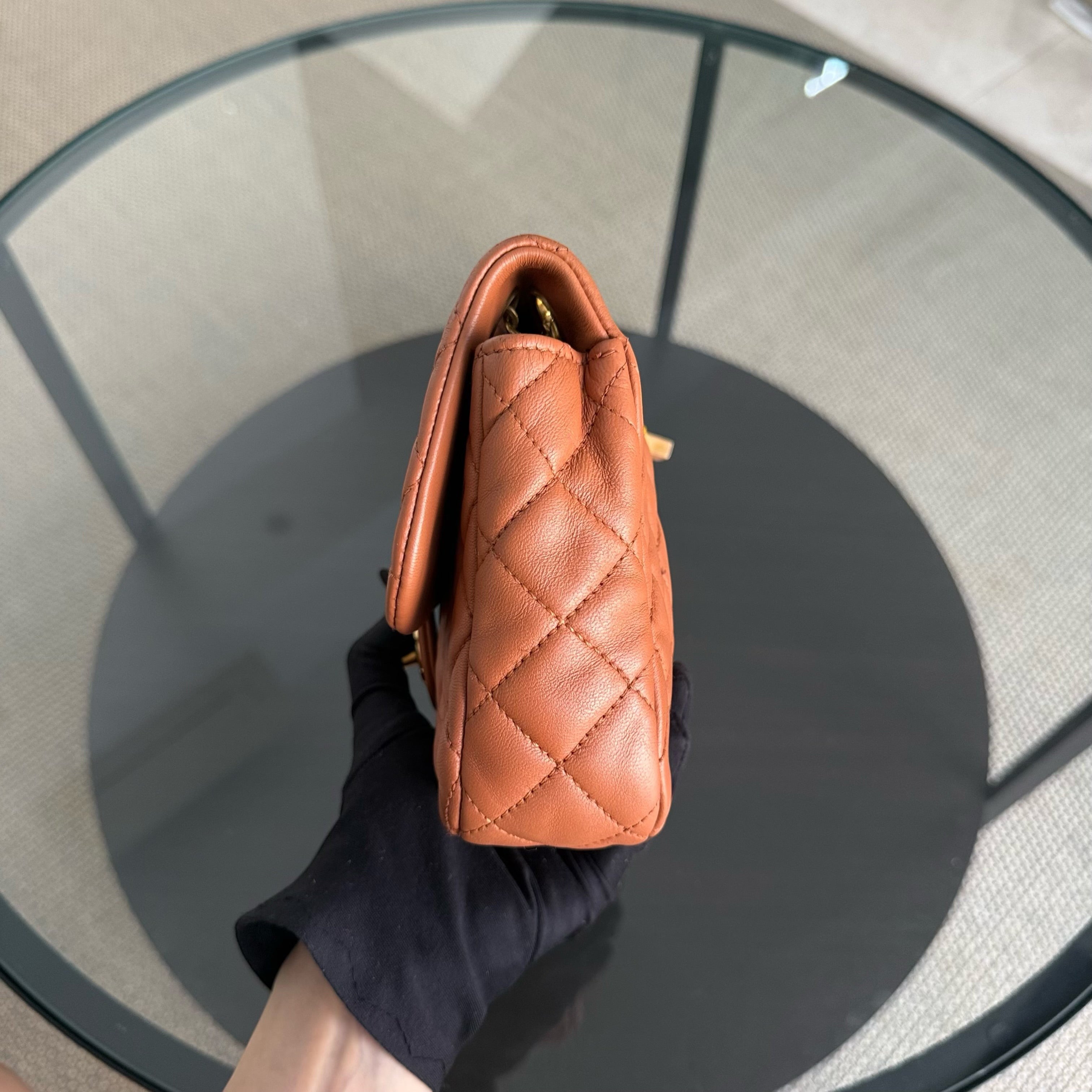 Chanel Classic Flap Medium - Special Valentine Edition 25CM Quilted Lambskin Red Gold Hardware Series 14