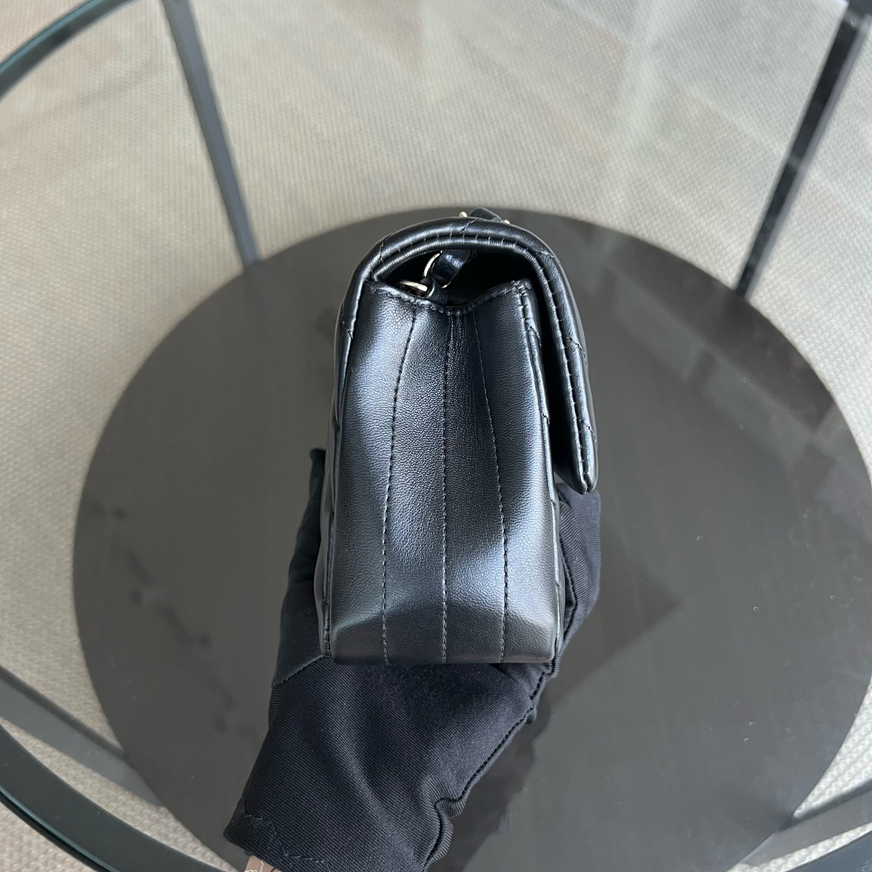 *Full Set, Receipt* Mini Rectangular Double Flap 20CM Chevron Lambskin Black GHW No 24