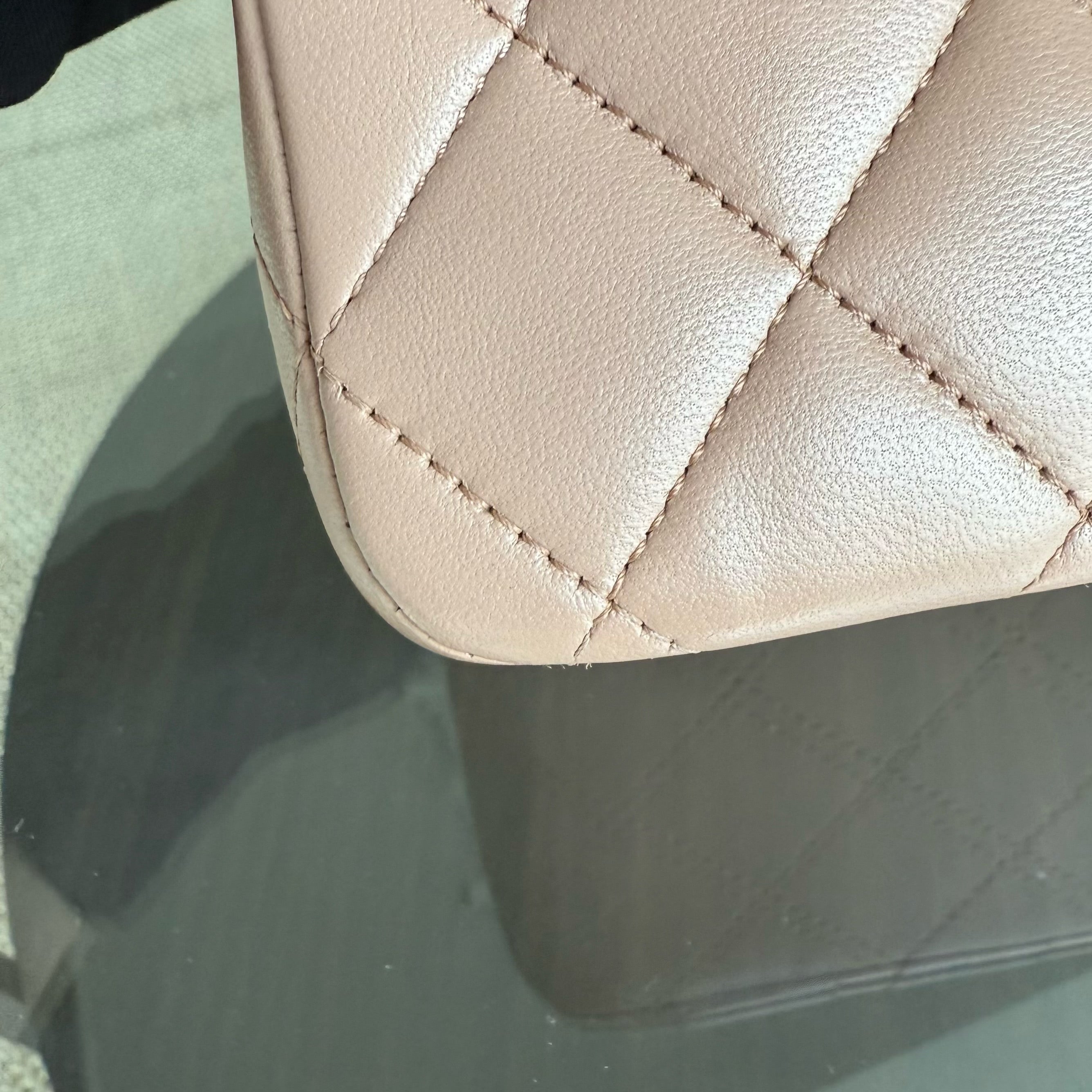 Chanel Classic Flap Medium - 25CM Quilted Lambskin Caramel Brown Gold Hardware Series 24