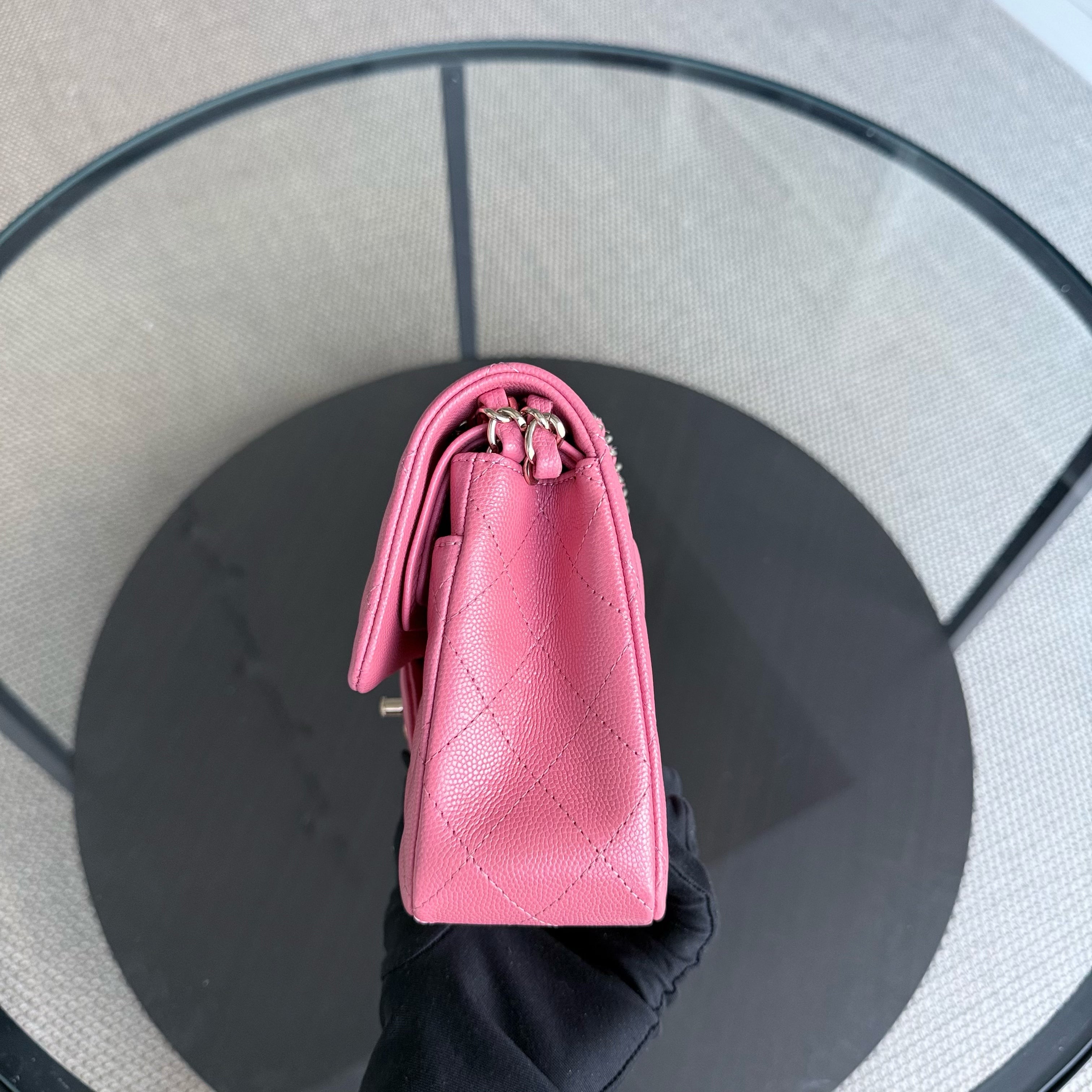 Chanel Classic Flap Small - Caviar 23CM Quilted Grained Calfskin Pink Gold Hardware Series 28