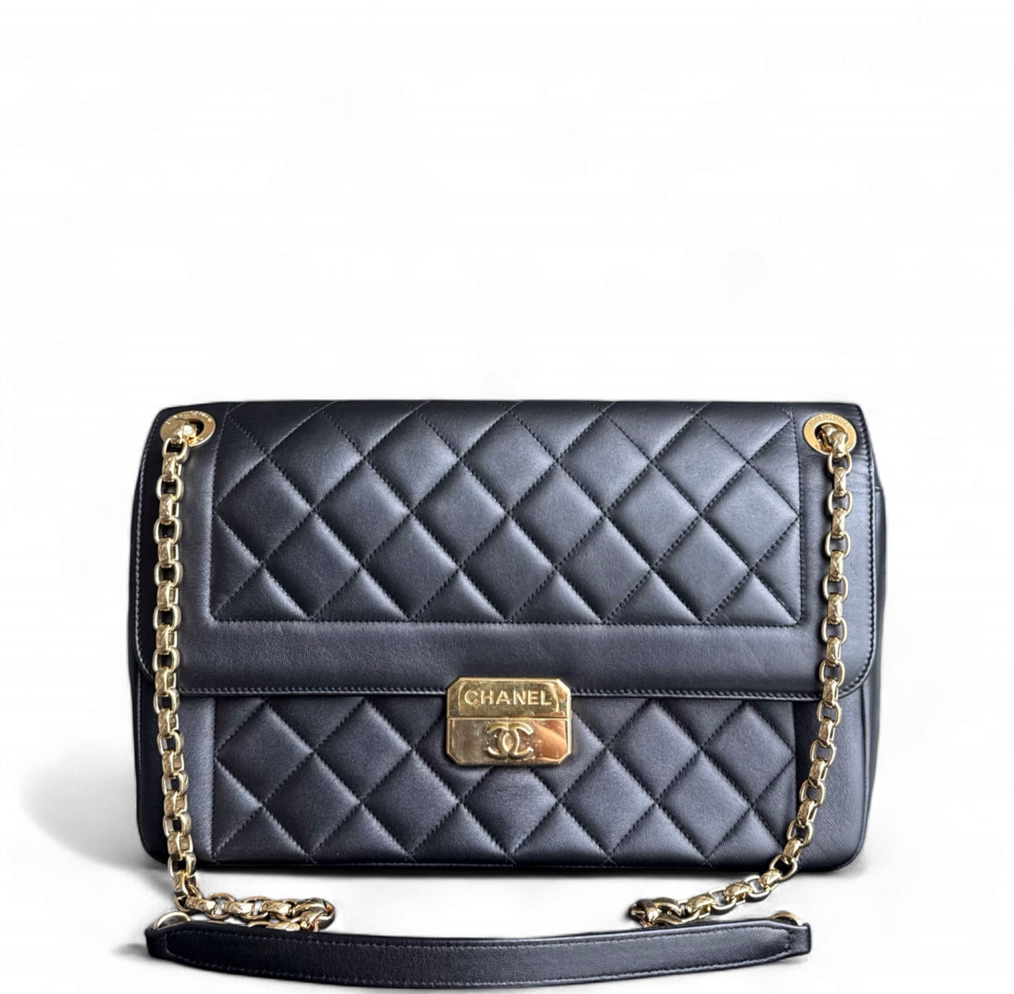 Chanel Chic With Me Flap - Seasonal Flap Black Lambskin Large Gold Hardware Series 18