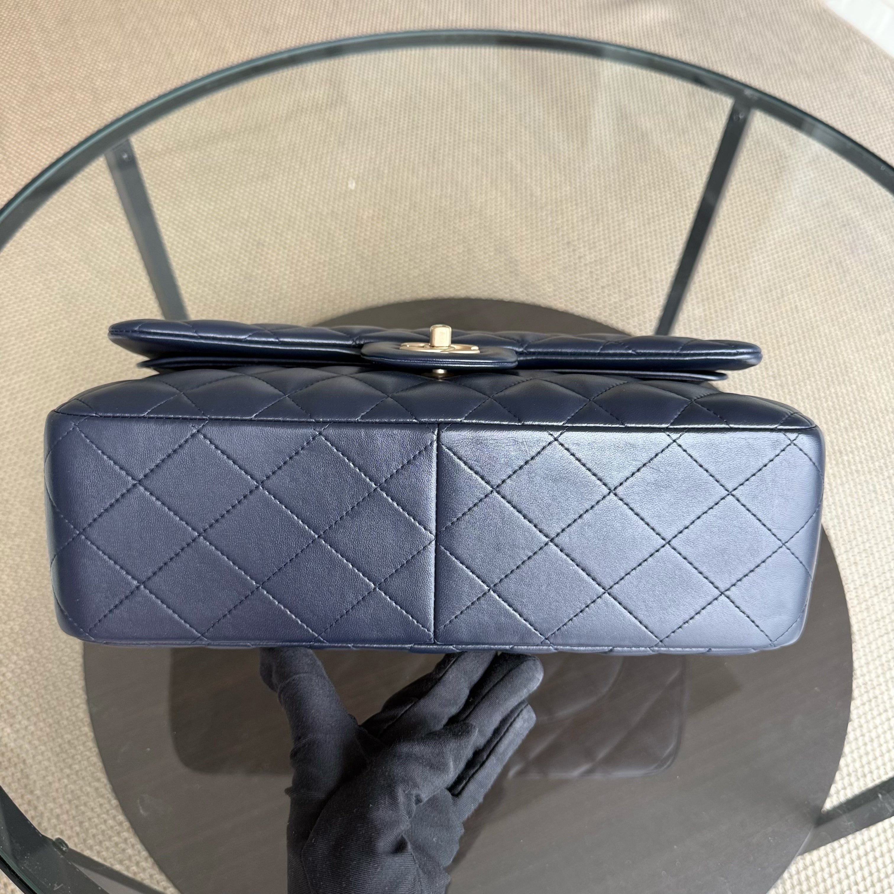 Chanel Classic Flap Jumbo - Double Flap 30CM Quilted Lambskin Dark Blue Gold Hardware Series 20