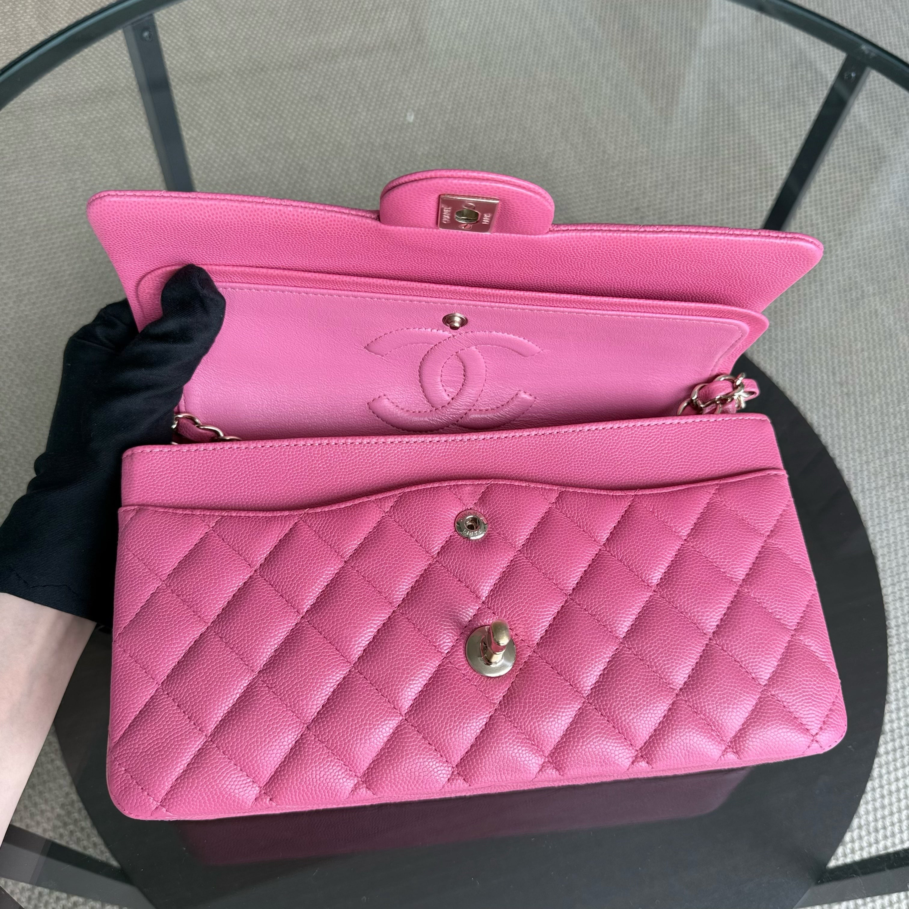 Chanel Classic Flap Medium - Caviar 25CM Quilted Pink Gold Hardware Series 27