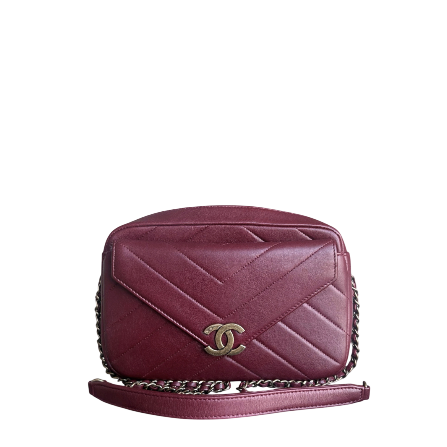 Chanel Flap - 22CM Chevron Calfskin Gold Hardware Series 22