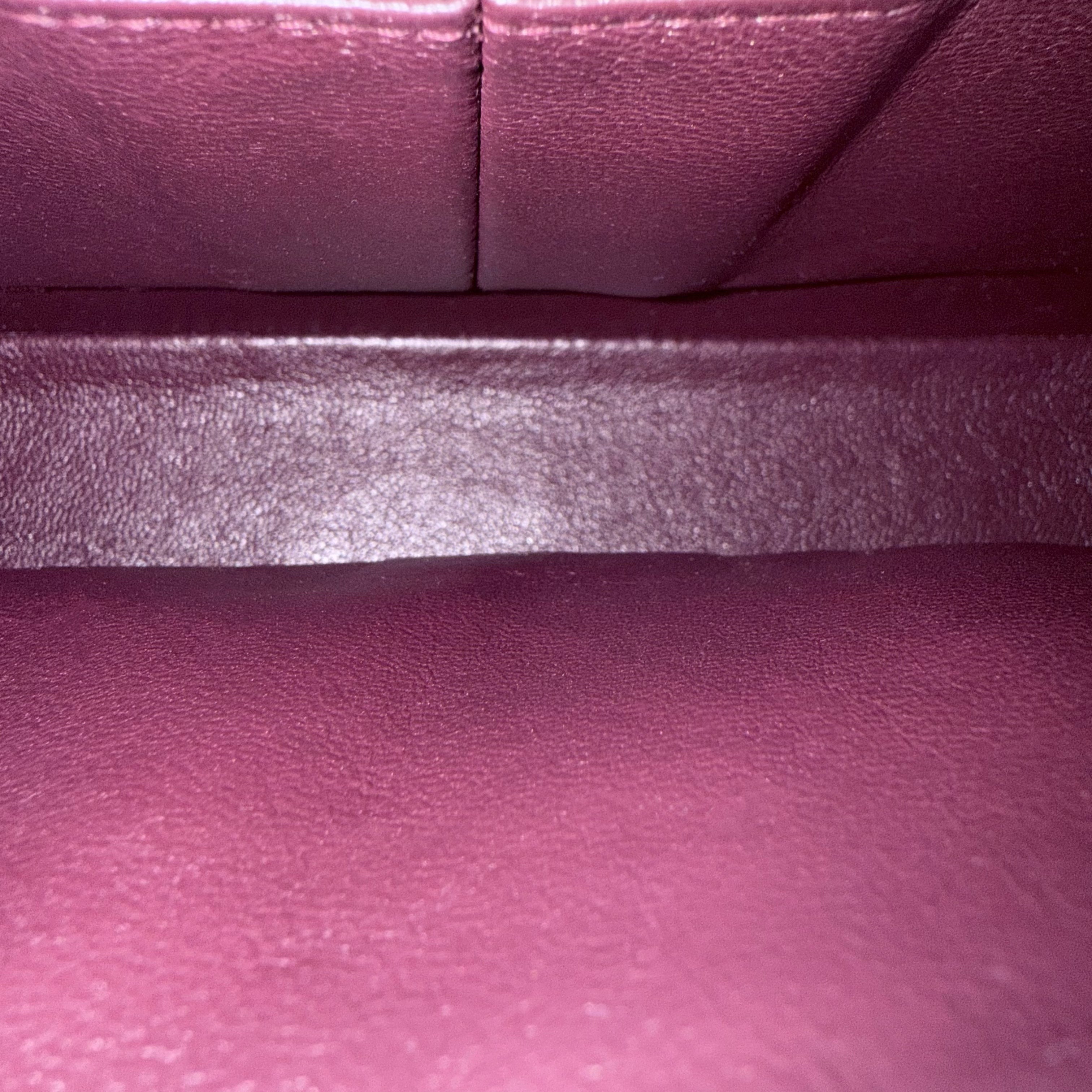 Chanel Classic Flap Medium - 25CM Chevron Lambskin Black Gold Hardware Series 23