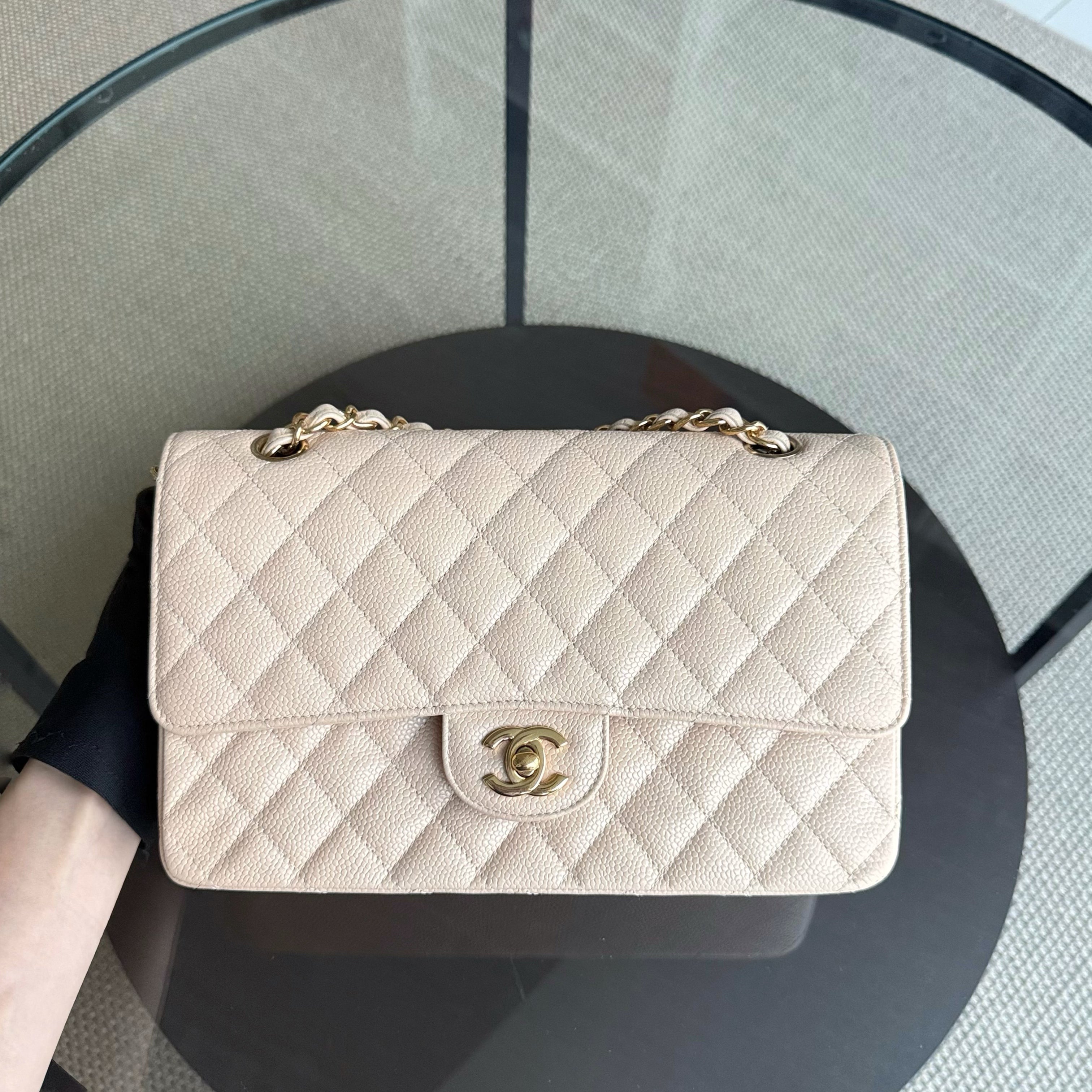 Chanel Classic Flap Medium - Caviar 25CM Quilted Grained Calfskin Beige Gold Hardware Series 16