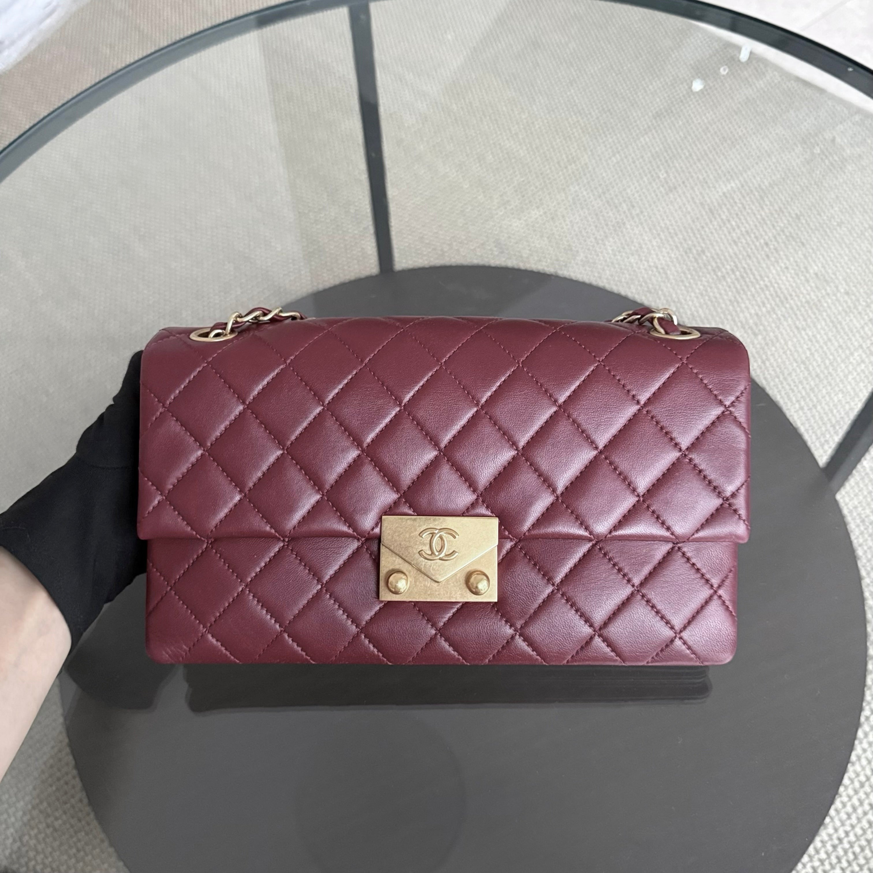 Chanel Flap Medium - 25CM Quilted Lambskin Burgundy Gold Hardware Series 21