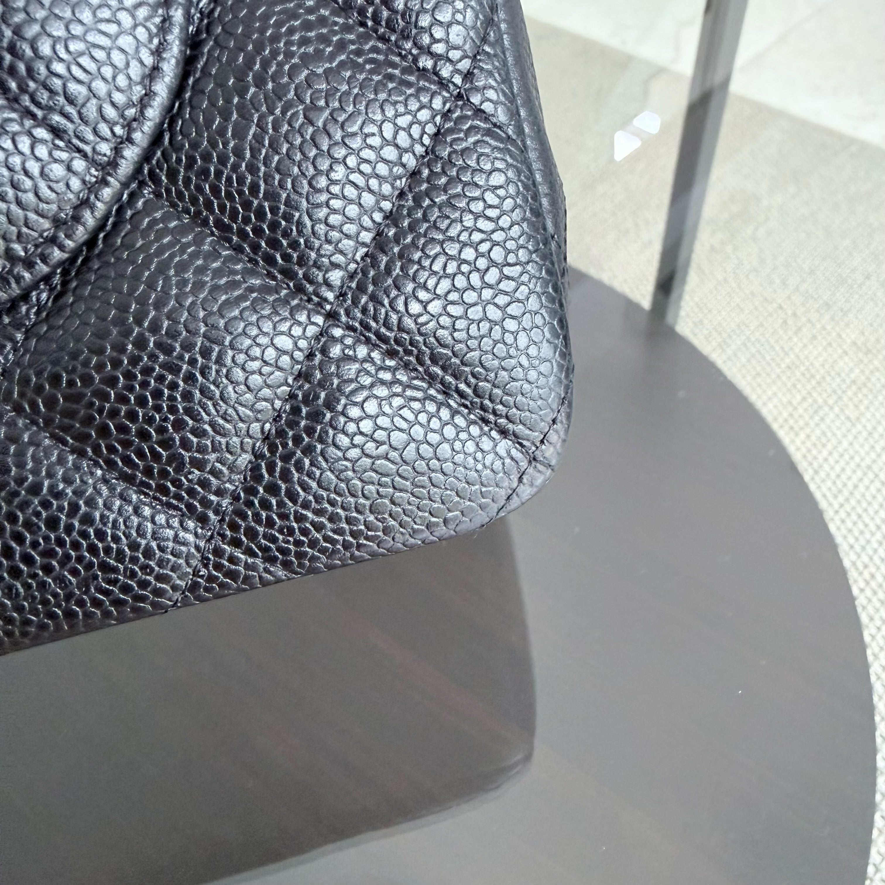 Chanel Classic Flap Jumbo - Caviar 30CM Double Flap Quilted Grained Calfskin Black Gold Hardware