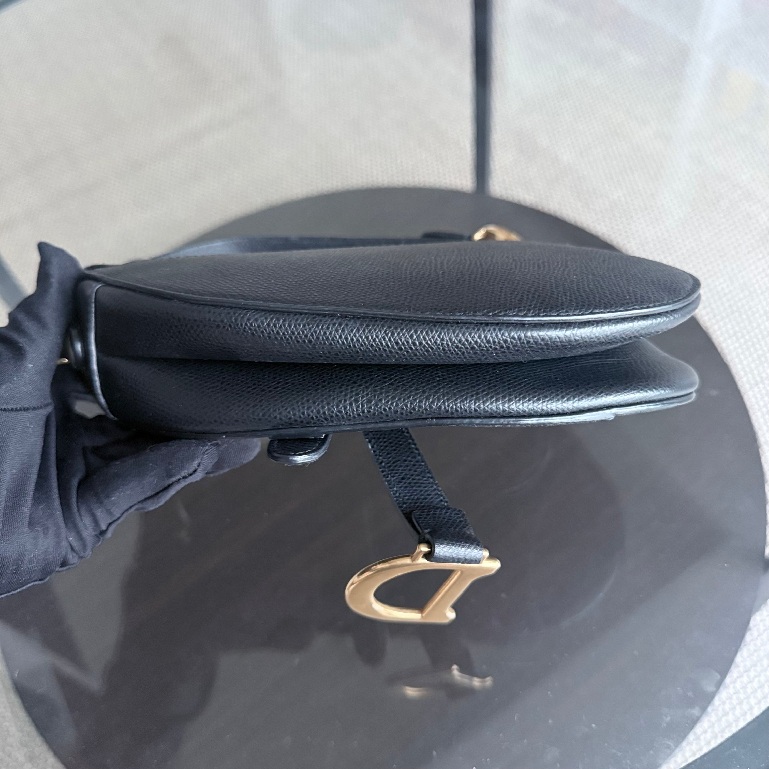 *With Strap, Caviar* Dior Saddle Small 21CM Caviar Black GHW
