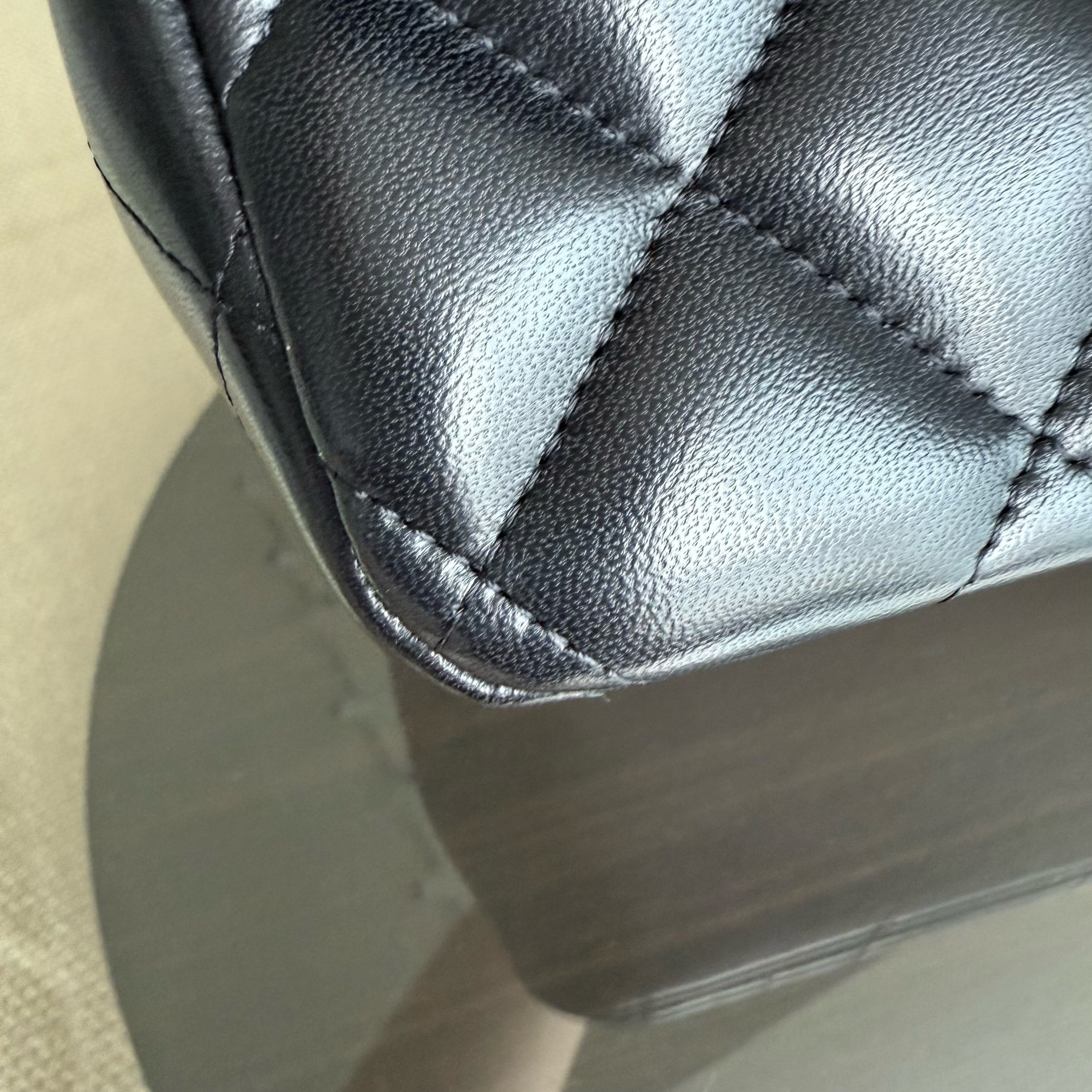 Chanel Classic Flap Jumbo - Double Flap 30CM Quilted Lambskin Black Gold Hardware Series 16
