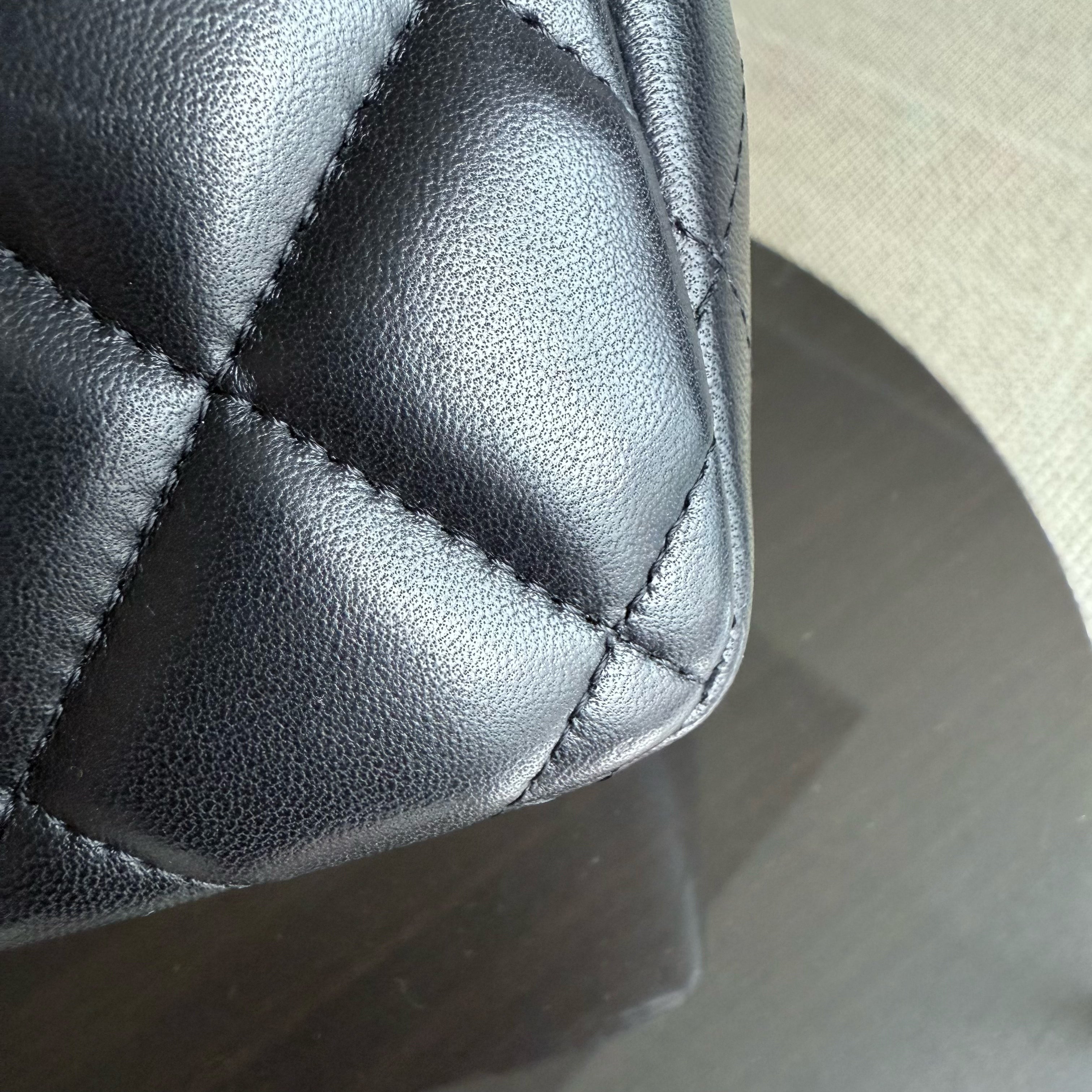 Chanel Classic Flap Jumbo - Double Flap 30CM Quilted Lambskin Black Gold Hardware Series 16