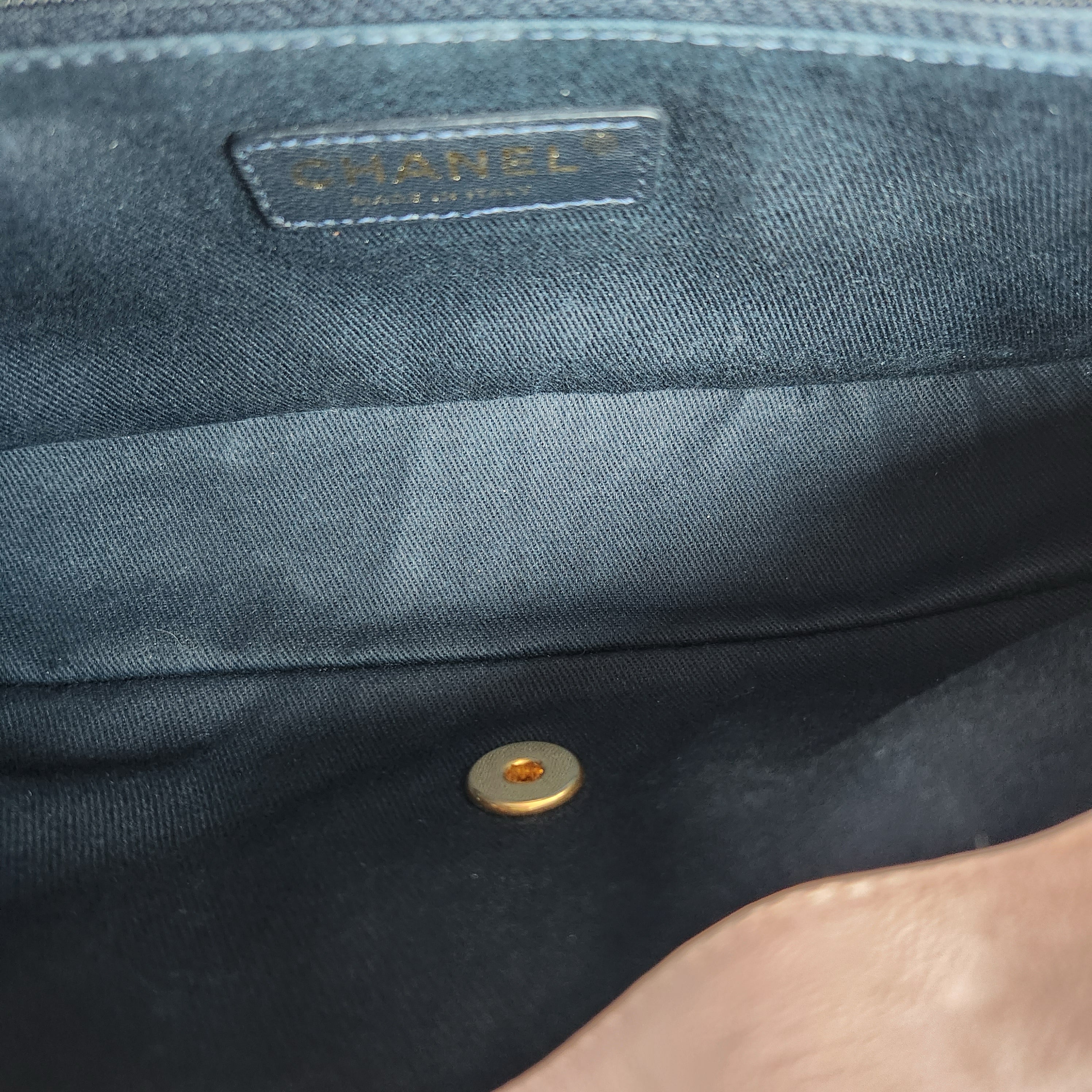 Chanel Seasonal Flap - Surpique Chevron Flap Calfskin Light Sakura Pink Gold Hardware Series 21