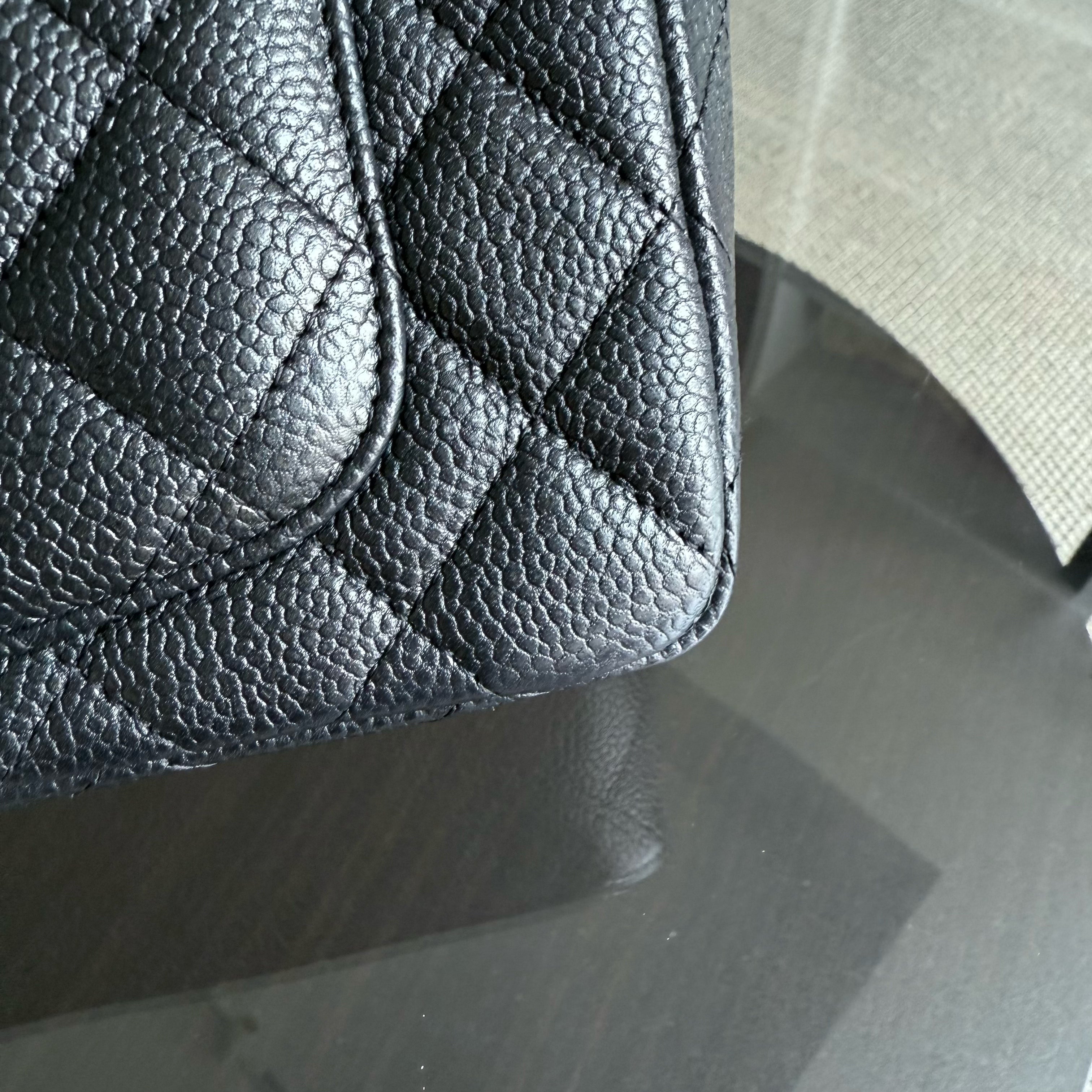 Chanel Classic Flap Mini - Caviar 20CM Quilted Grained Calfskin Black Gold Hardware Series 20