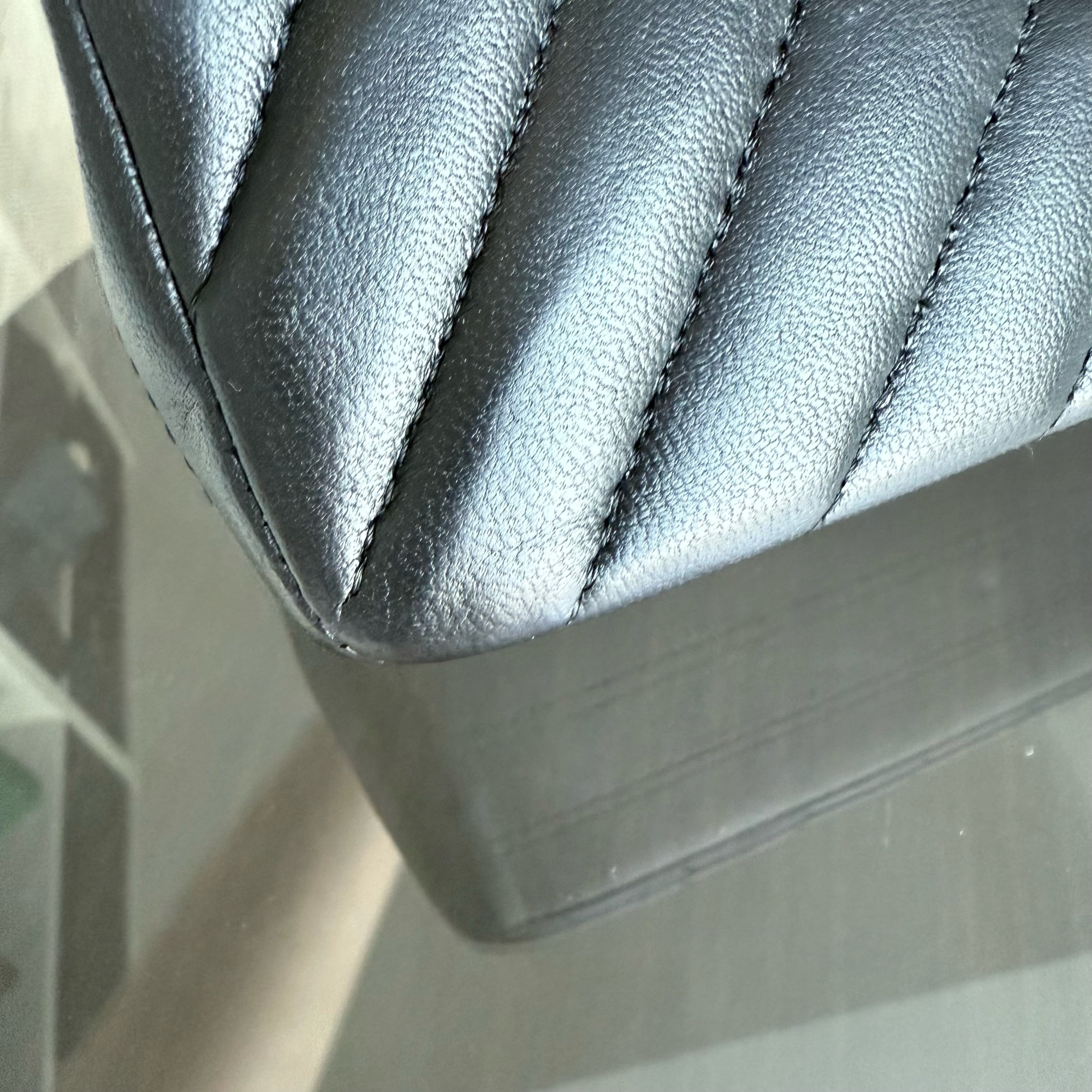 Chanel Classic Flap Medium - 25CM Chevron Lambskin Black Gold Hardware Series 27