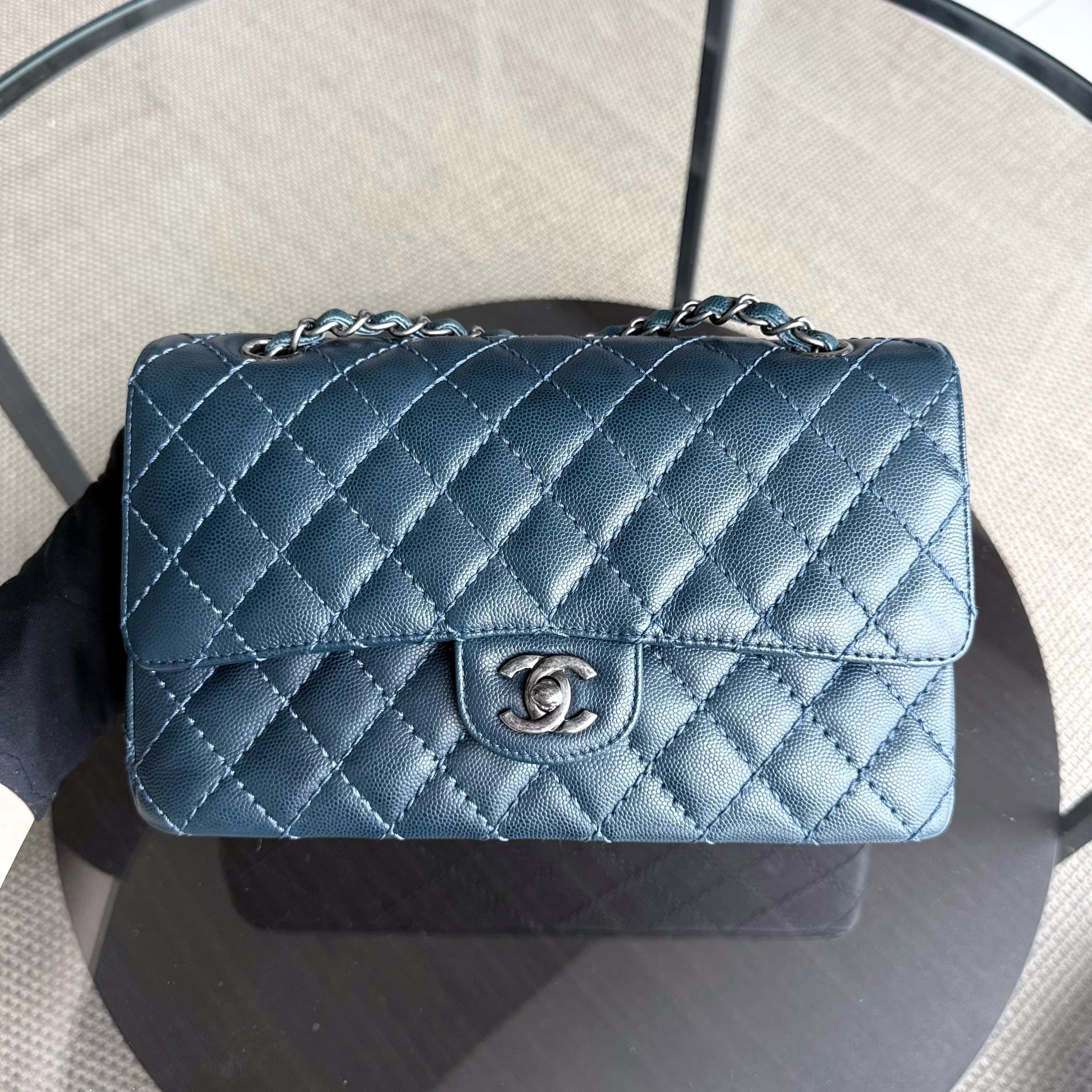 Chanel Classic Flap Medium - Caviar 25CM Quilted Grained Calfskin Dark Blue Silver Hardware Series 23