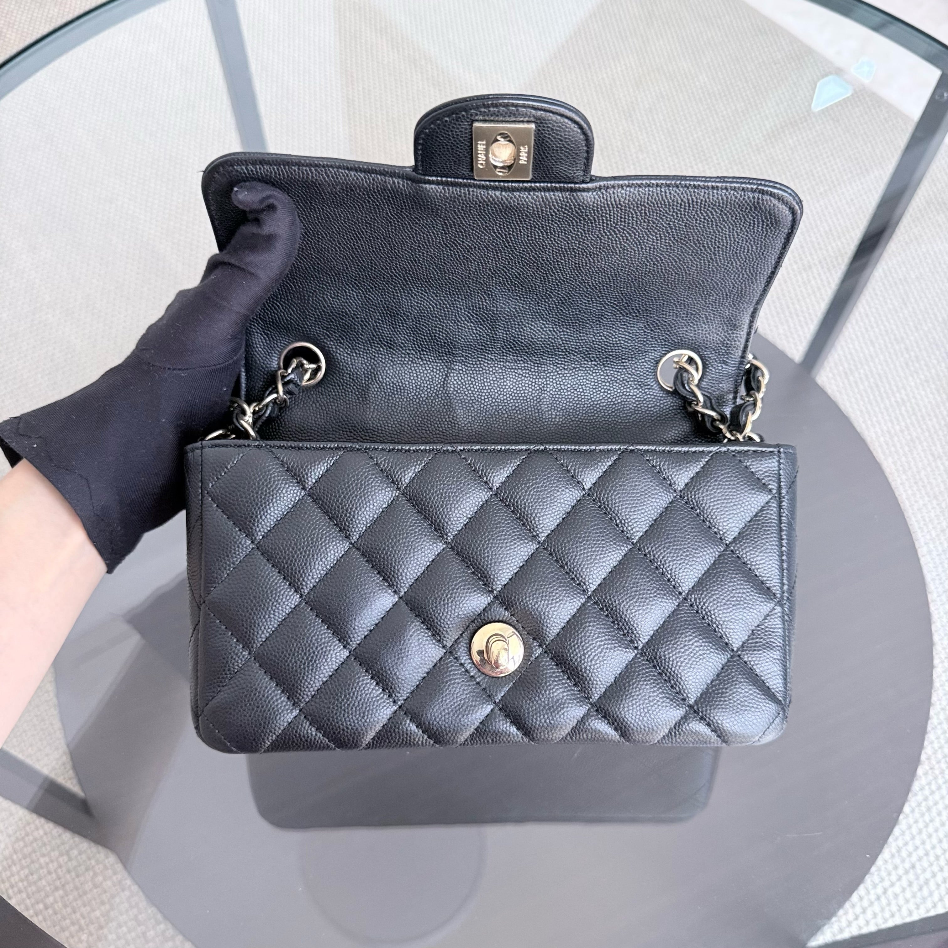 Chanel Classic Flap Mini - Caviar 20CM Quilted Black Gold Hardware Series 23