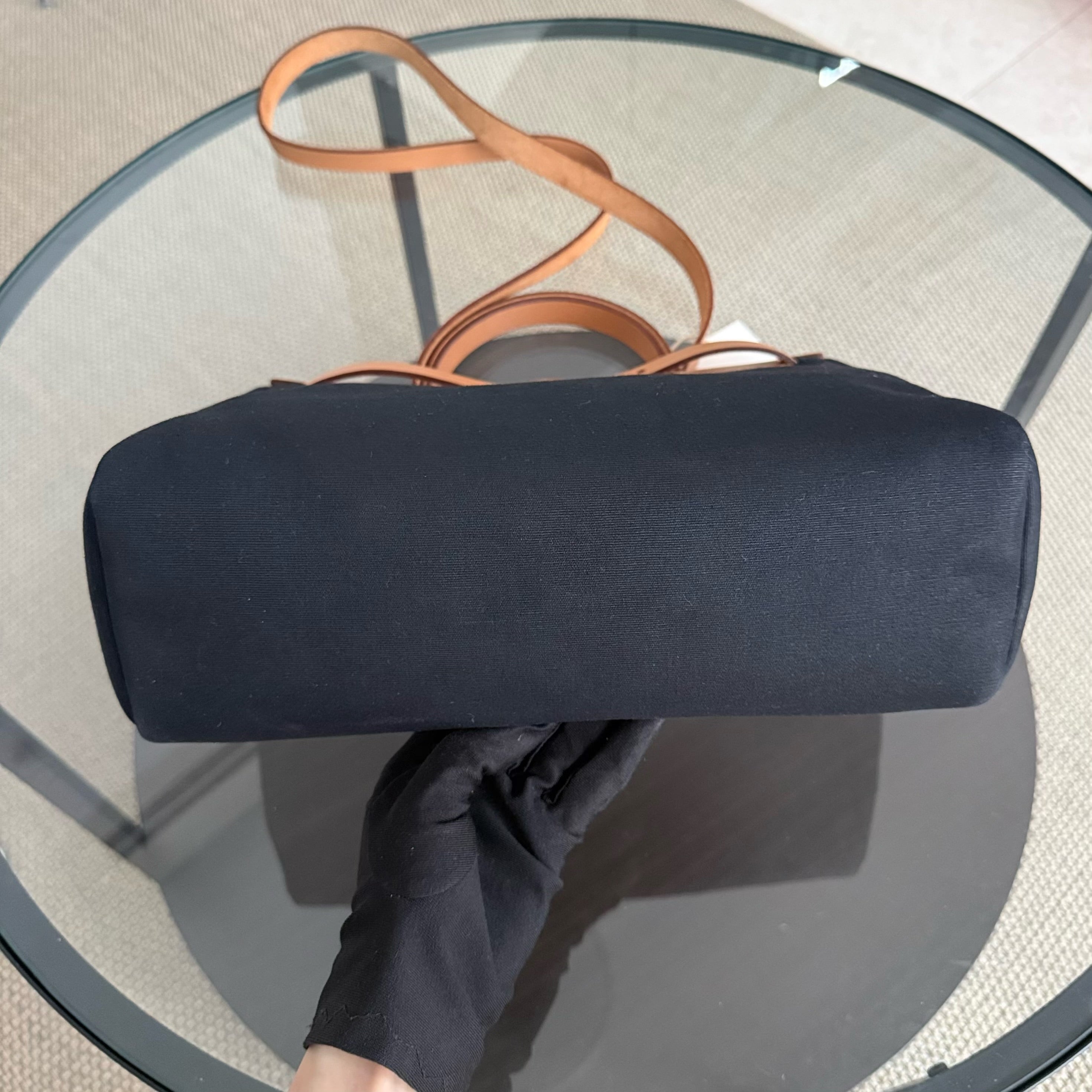 Hermes Herbag Zip 31 Plain Cloth Black PHW Stamp P