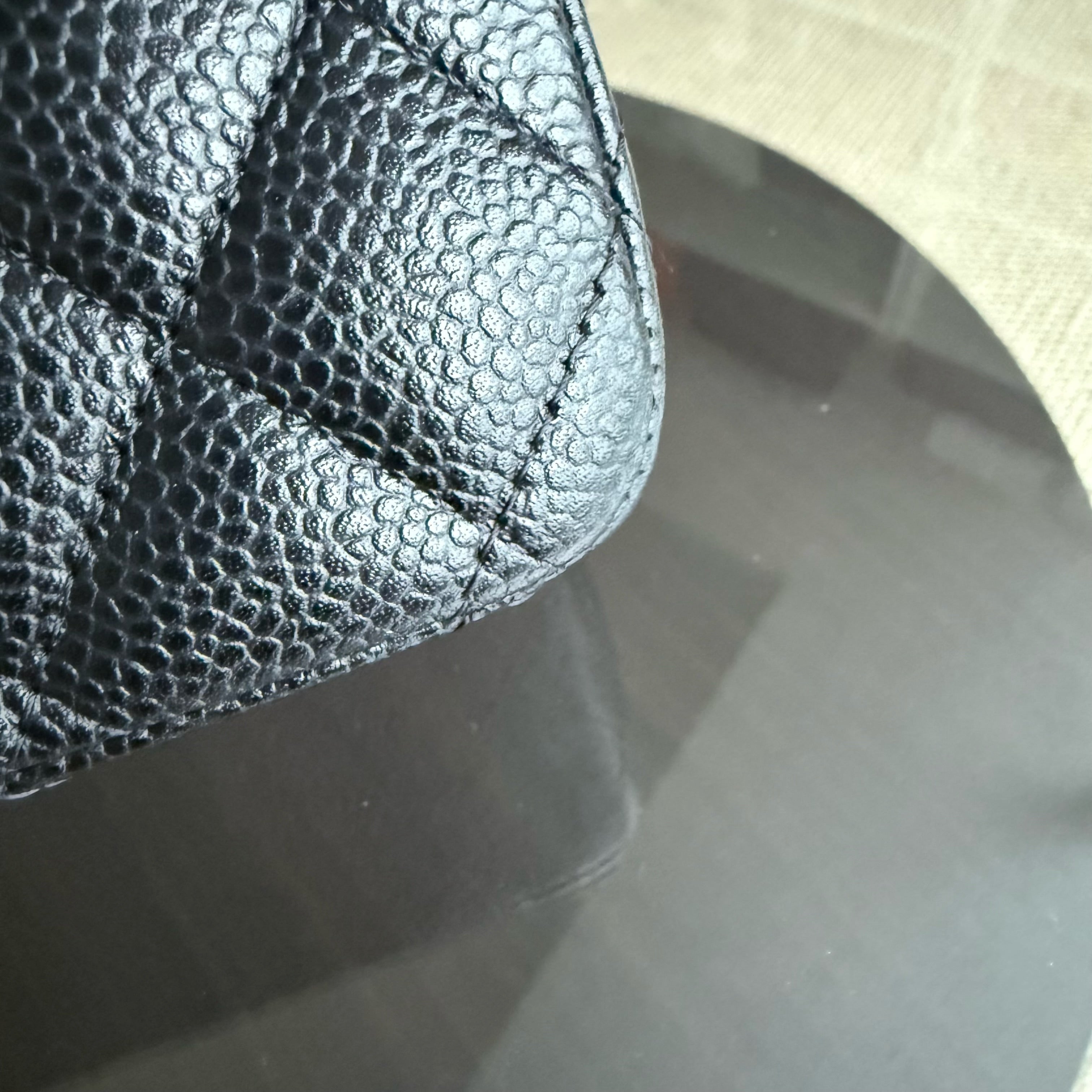 Chanel Classic Flap Medium - Caviar 25CM Quilted Grained Calfskin Black Gold Hardware Series 26
