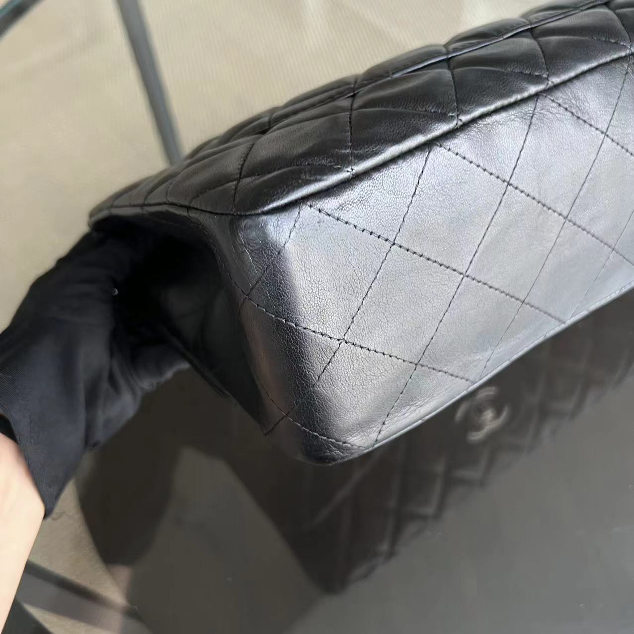 Jumbo Classic Flap Single Flap Quilted Lambskin Black Silver Hardware Series 14