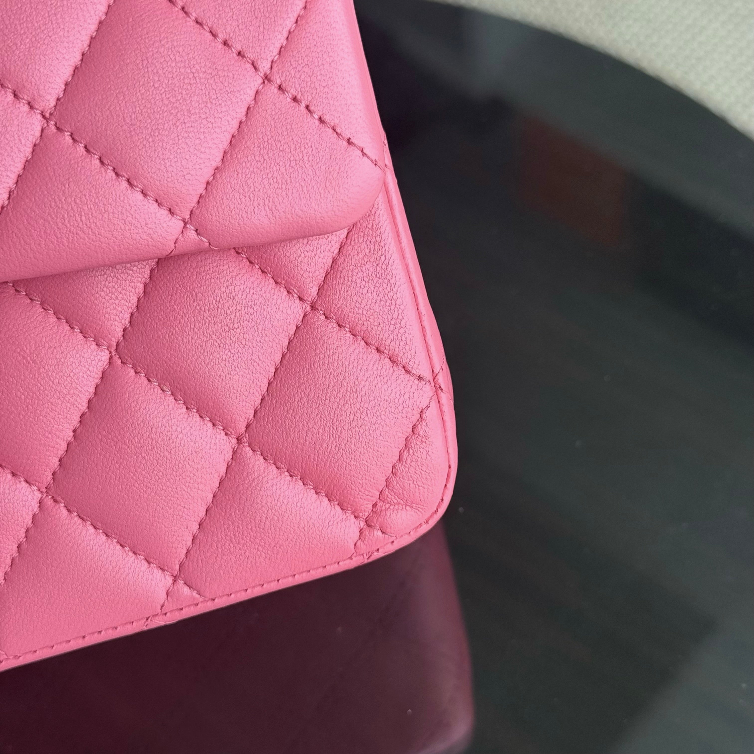 Chanel Classic Flap Medium - 25CM Quilted Lambskin Light Pink Gold Hardware Series 16