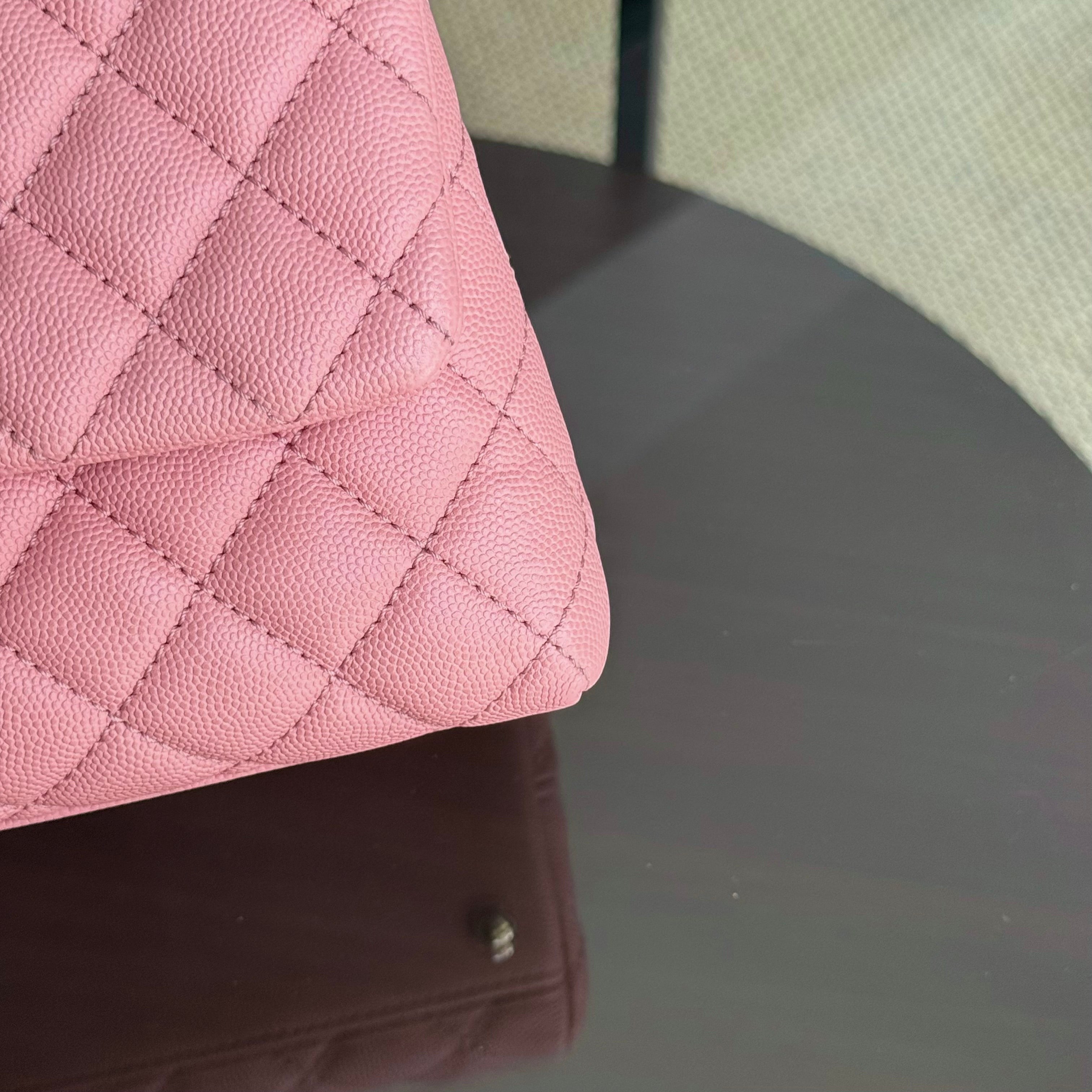 Chanel Coco Handle Medium - Caviar 29CM Quilted Pink Gold Hardware Series 27
