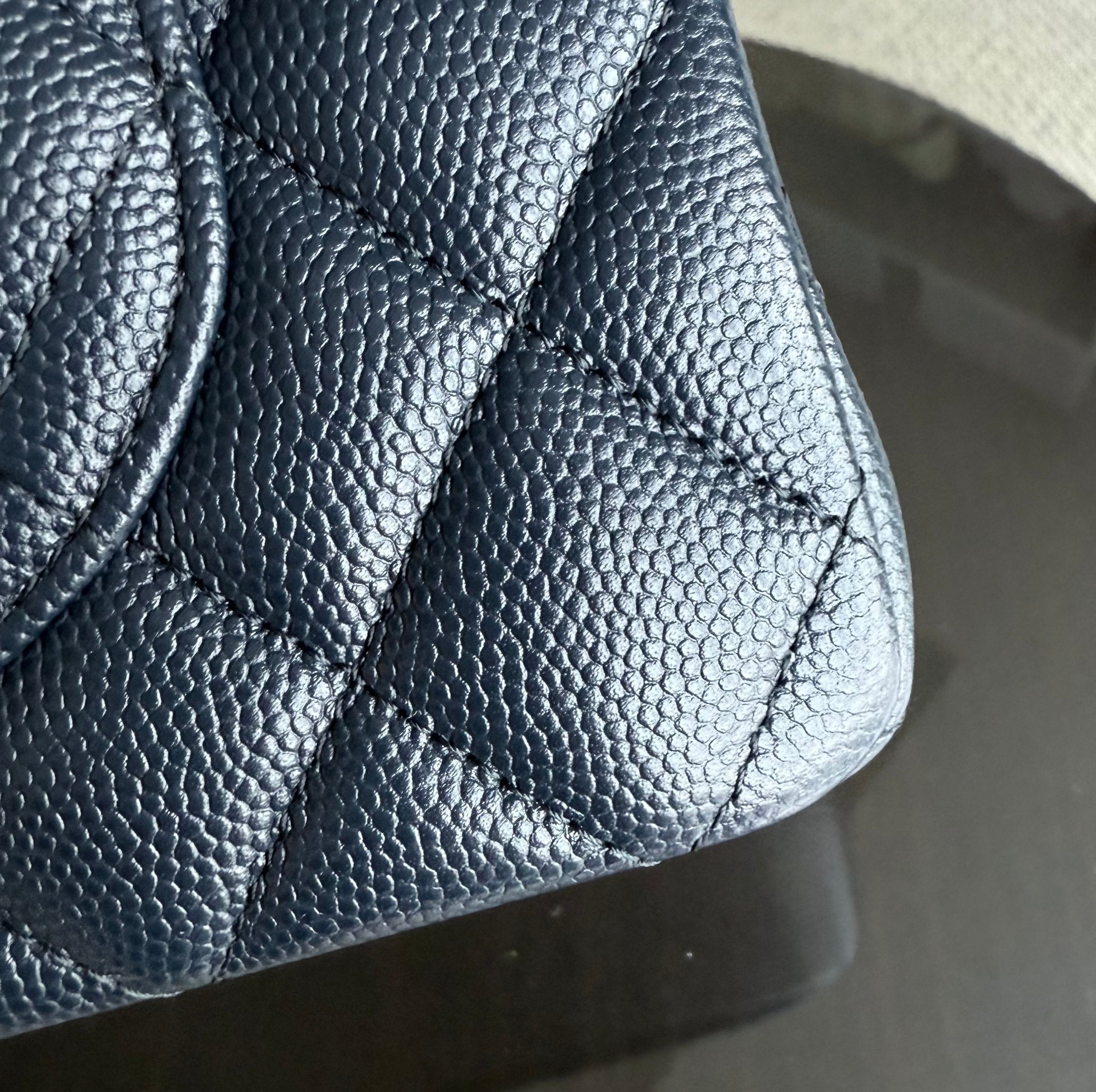 Chanel Classic Flap Small - Caviar 23CM Quilted Dark Midnight Blue Gold Hardware Series 31