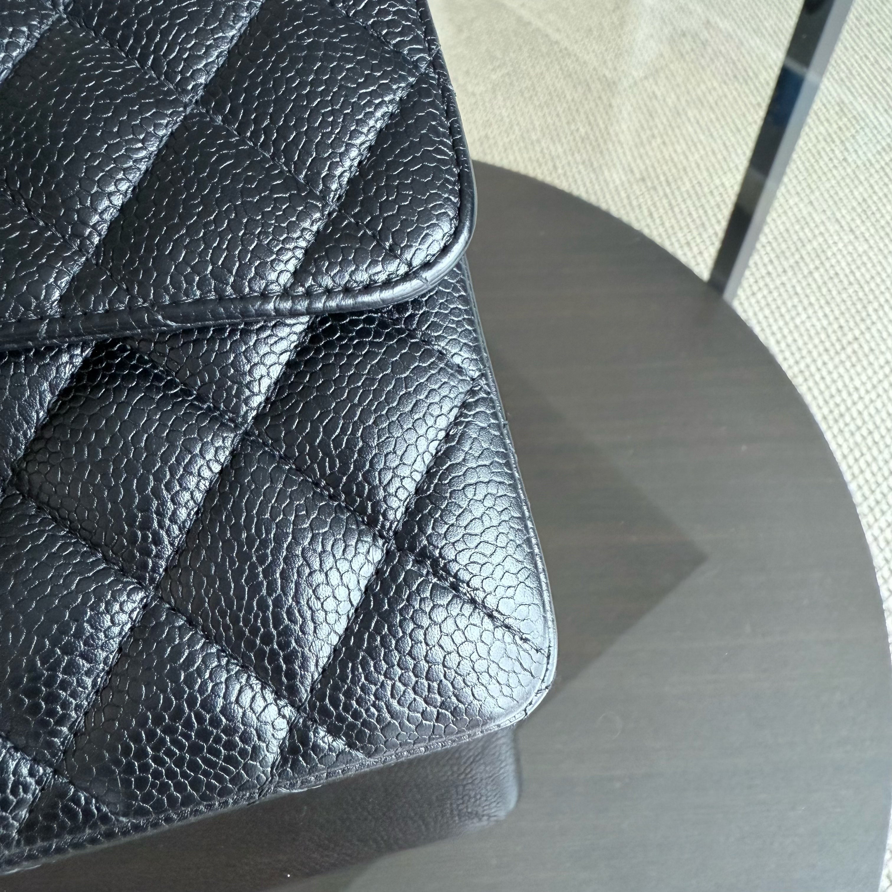 Chanel Classic Flap Small - Caviar 23CM Quilted Black Silver Hardware Series 13