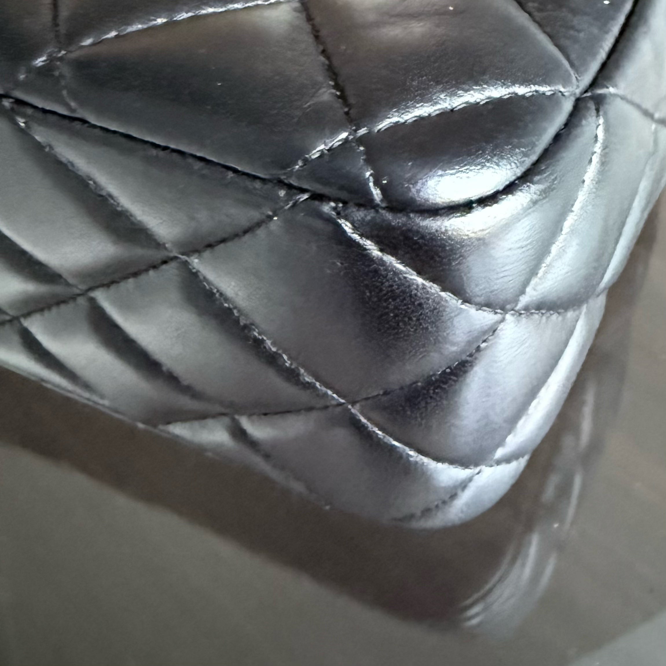 Chanel Classic Flap Seasonal - Valentines Special Edition 25CM Quilted Lambskin Black Gold Hardware Series 19