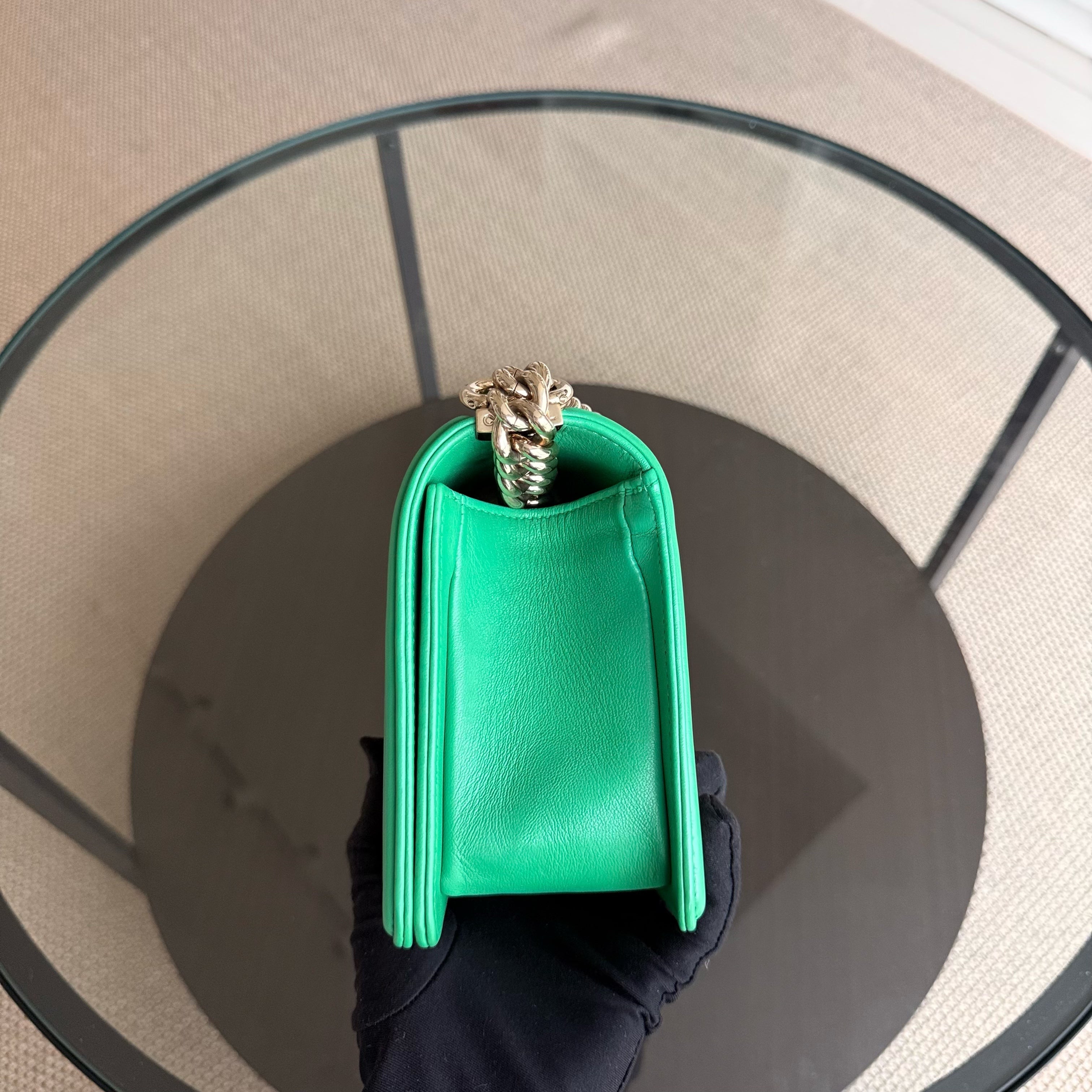 Chanel Boy Medium - 25CM Chevron Calfskin Green Gold Hardware Series 23