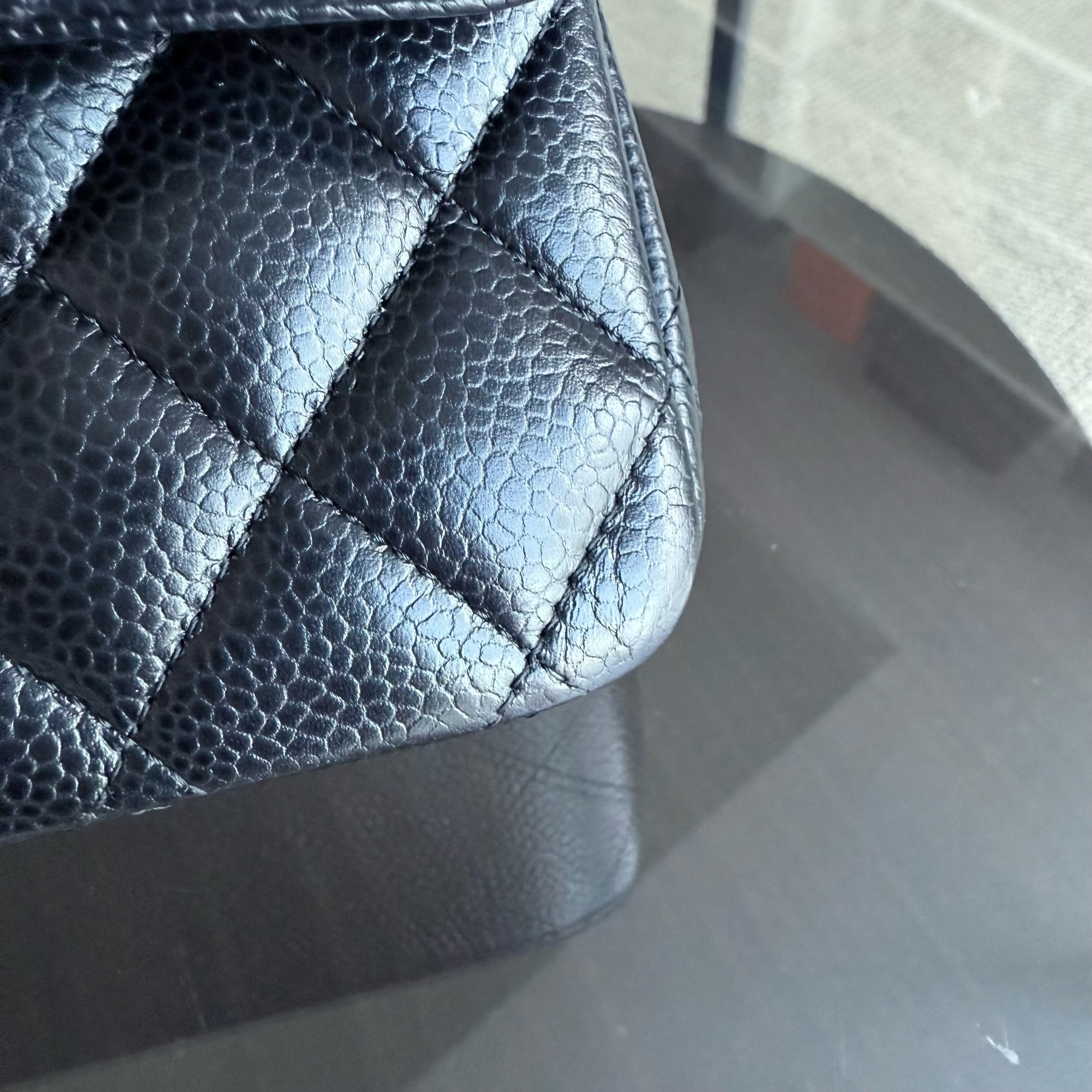 Chanel Classic Flap Medium - Caviar 25CM Quilted Grained Calfskin Black Silver Hardware Series 29