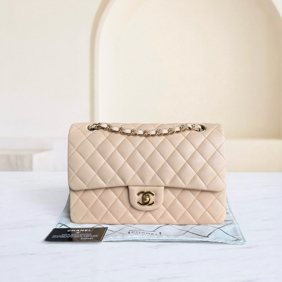 Chanel Classic Flap Medium - 25CM Quilted Lambskin Beige Gold Hardware