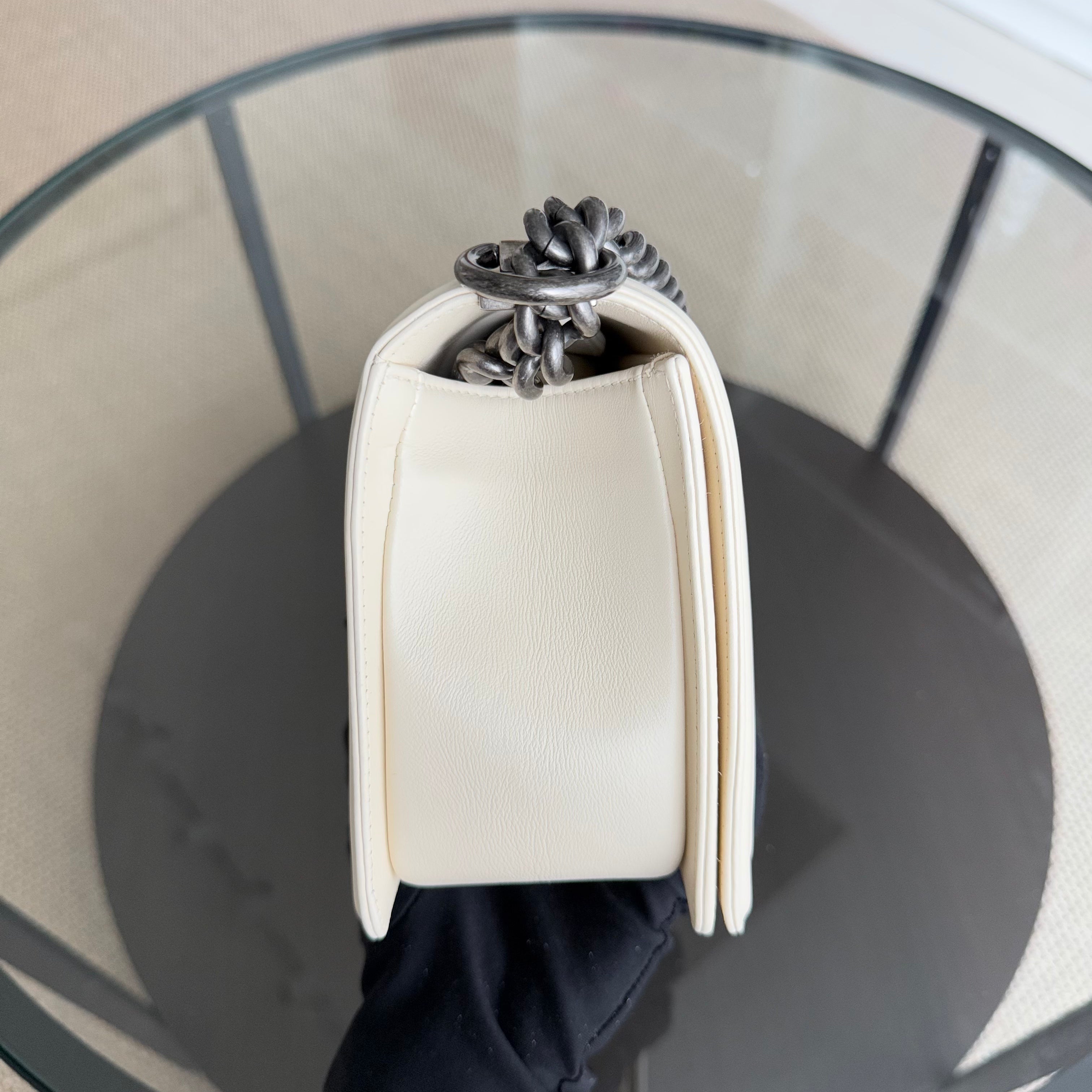 Chanel Boy Medium - 25CM Chevron Calfskin Cream White Ruthenium Silver Hardware Series 20