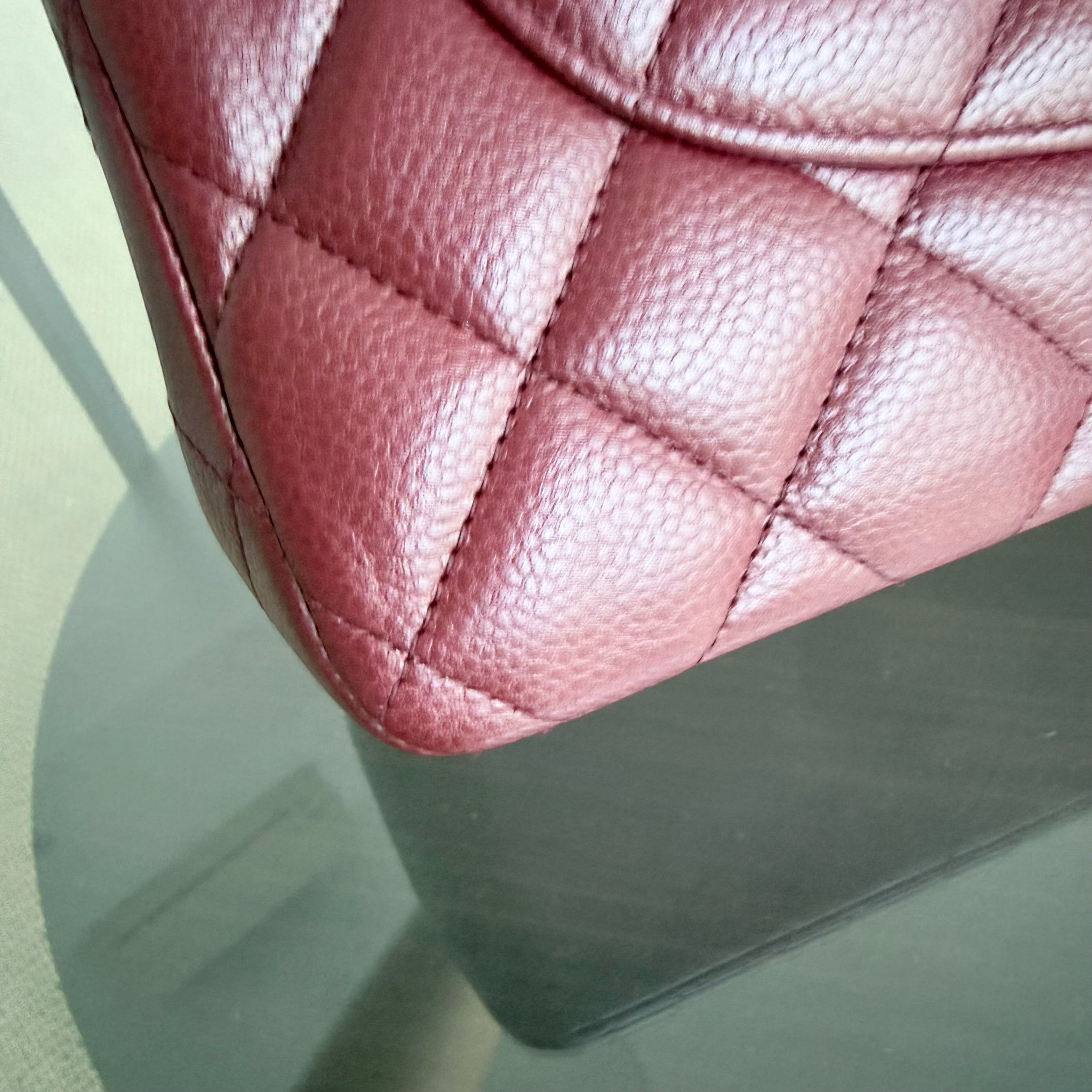 Chanel Classic Flap Jumbo - Caviar 30CM Double Flap Quilted Burgundy Gold Hardware series 21