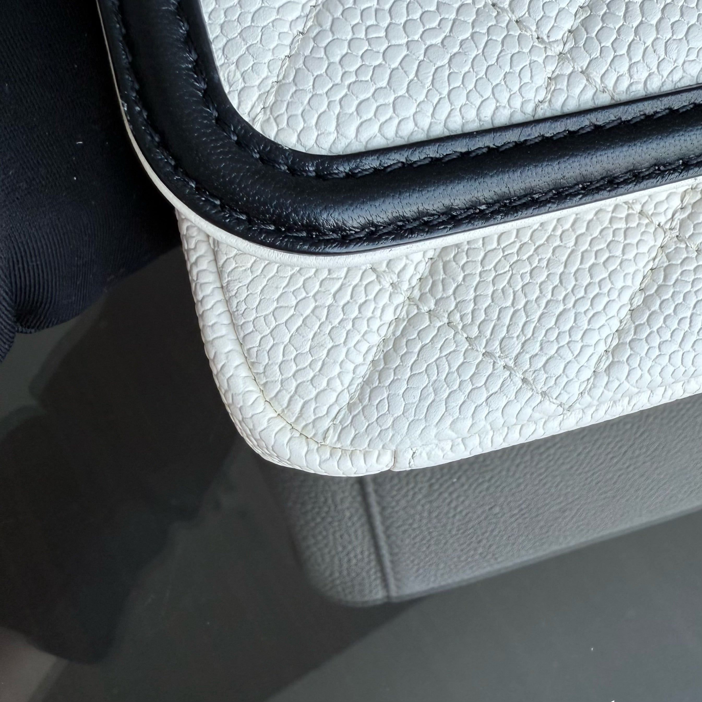 Chanel Filigree CC Small - Caviar Quilted Grained Calfskin White Black Gold Hardware Series 24