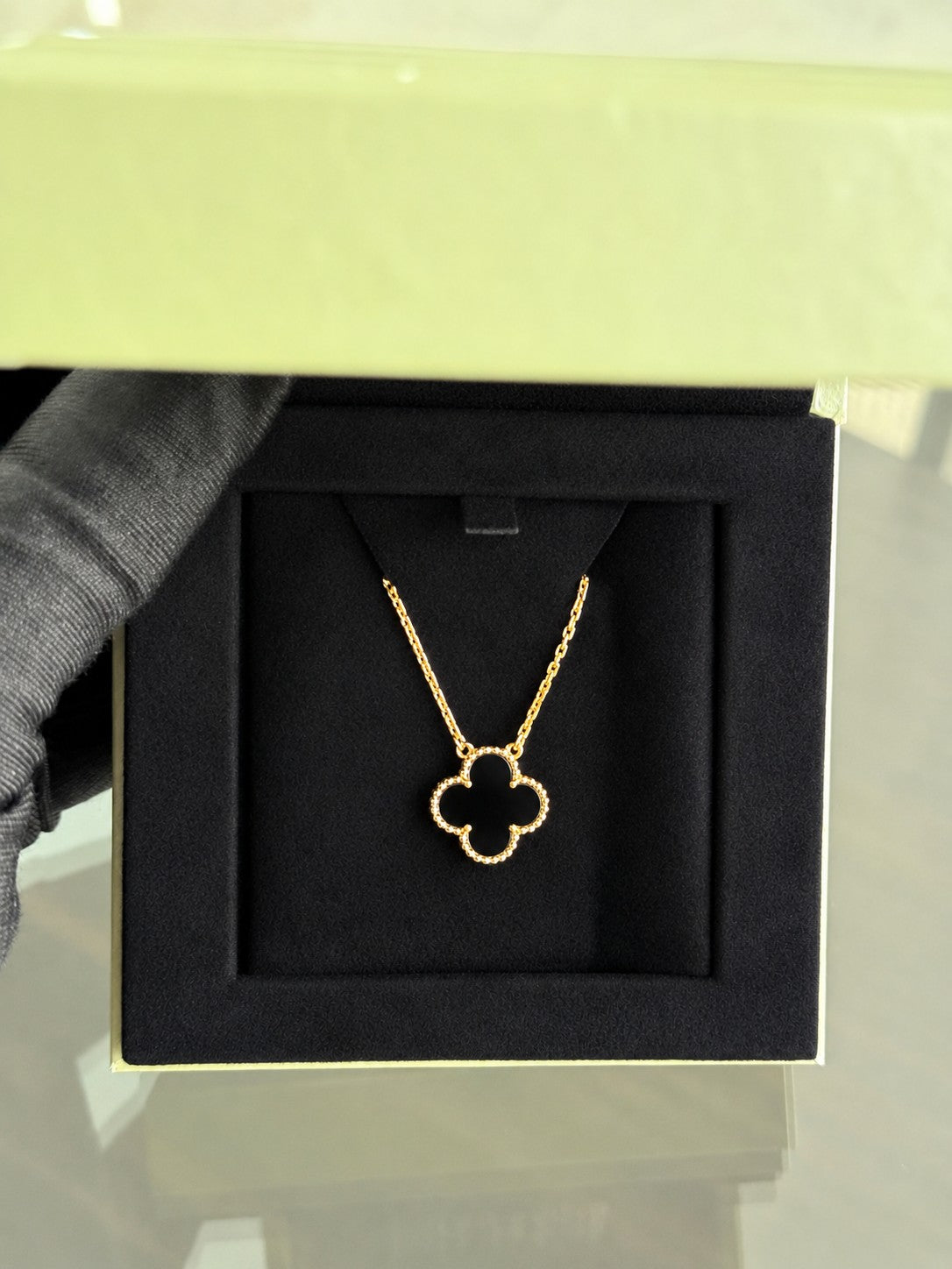 Van Cleef & Arpels VCA Vintage Alhambra Onyx Pendant Necklace 18K Yellow Gold