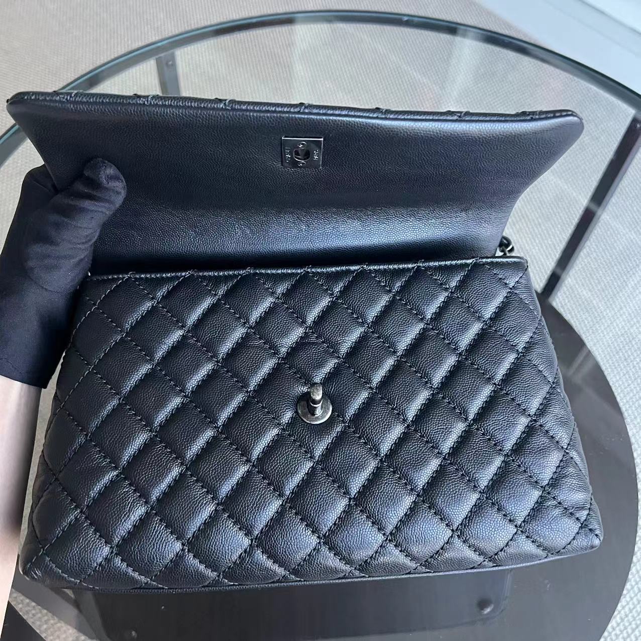 Chanel Coco Handle - Caviar Medium Quilted Black Ruthenium Sivler Hardware Series 22
