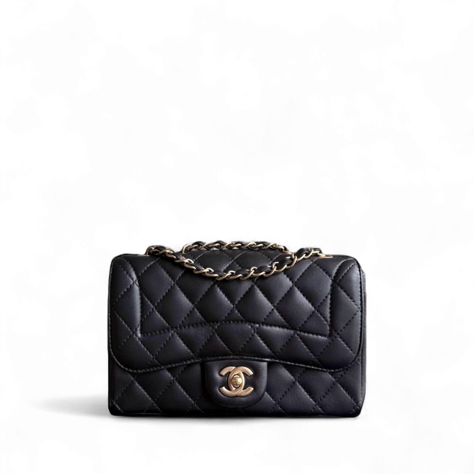 Chanel Mademoiselle Chic Flap Small - 23CM Quilted Lambskin Black Gold Hardware Series 21