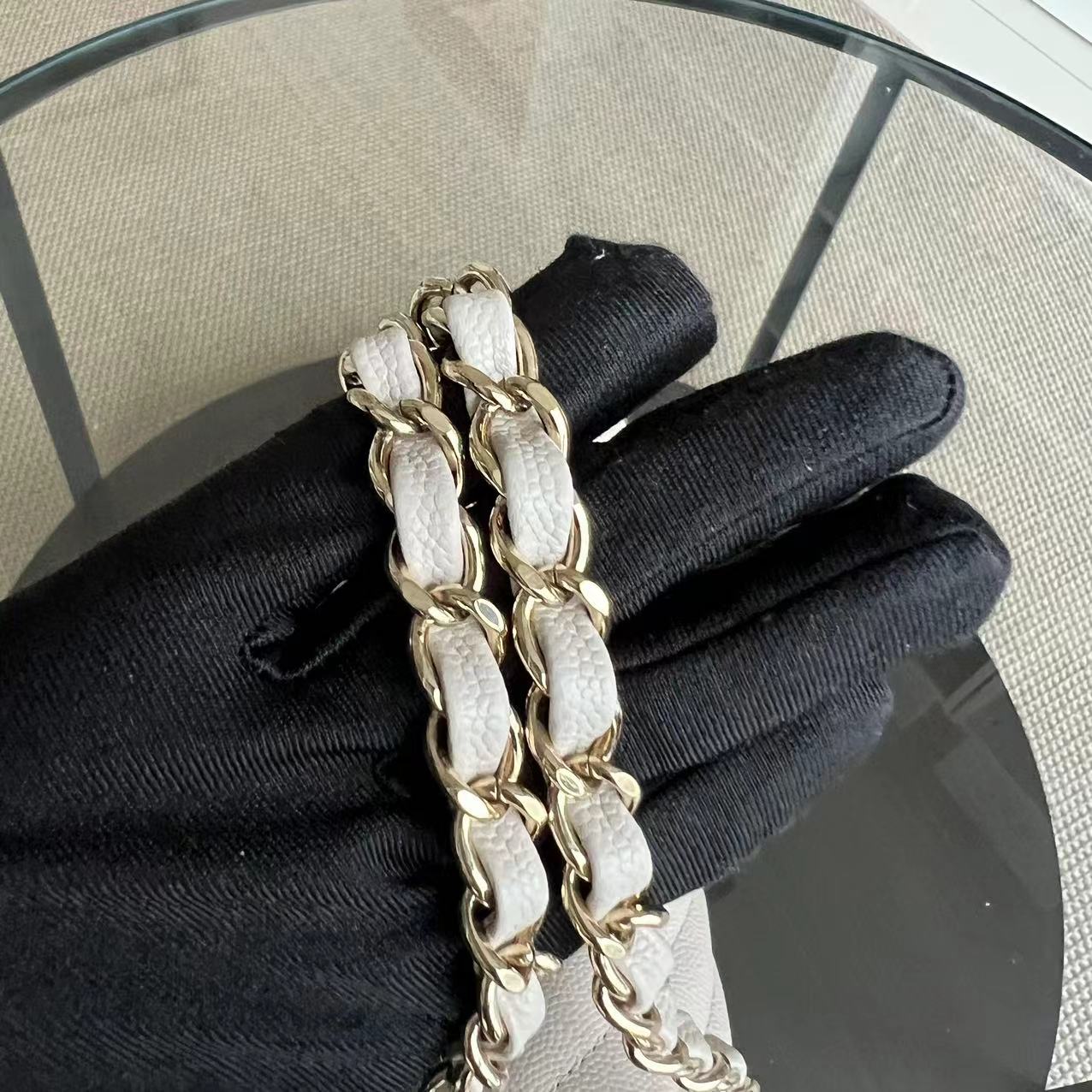 Balance of Chanel Classic Flap - Medium 25CM Caviar Chevron White Cream Silver Hardware Series 26