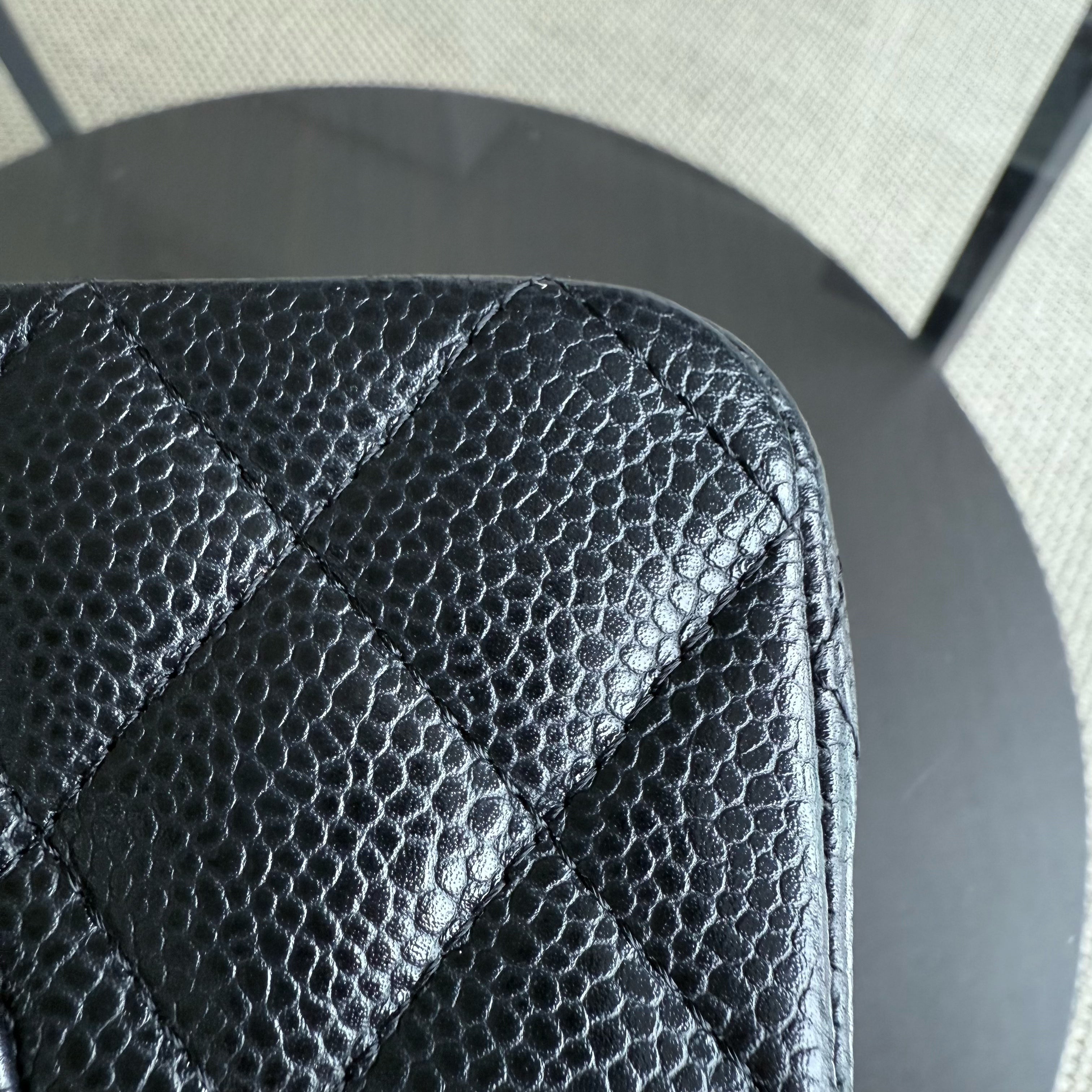 Chanel Classic Flap Medium - Caviar 25CM Quilted Black Silver Hardware Series 14