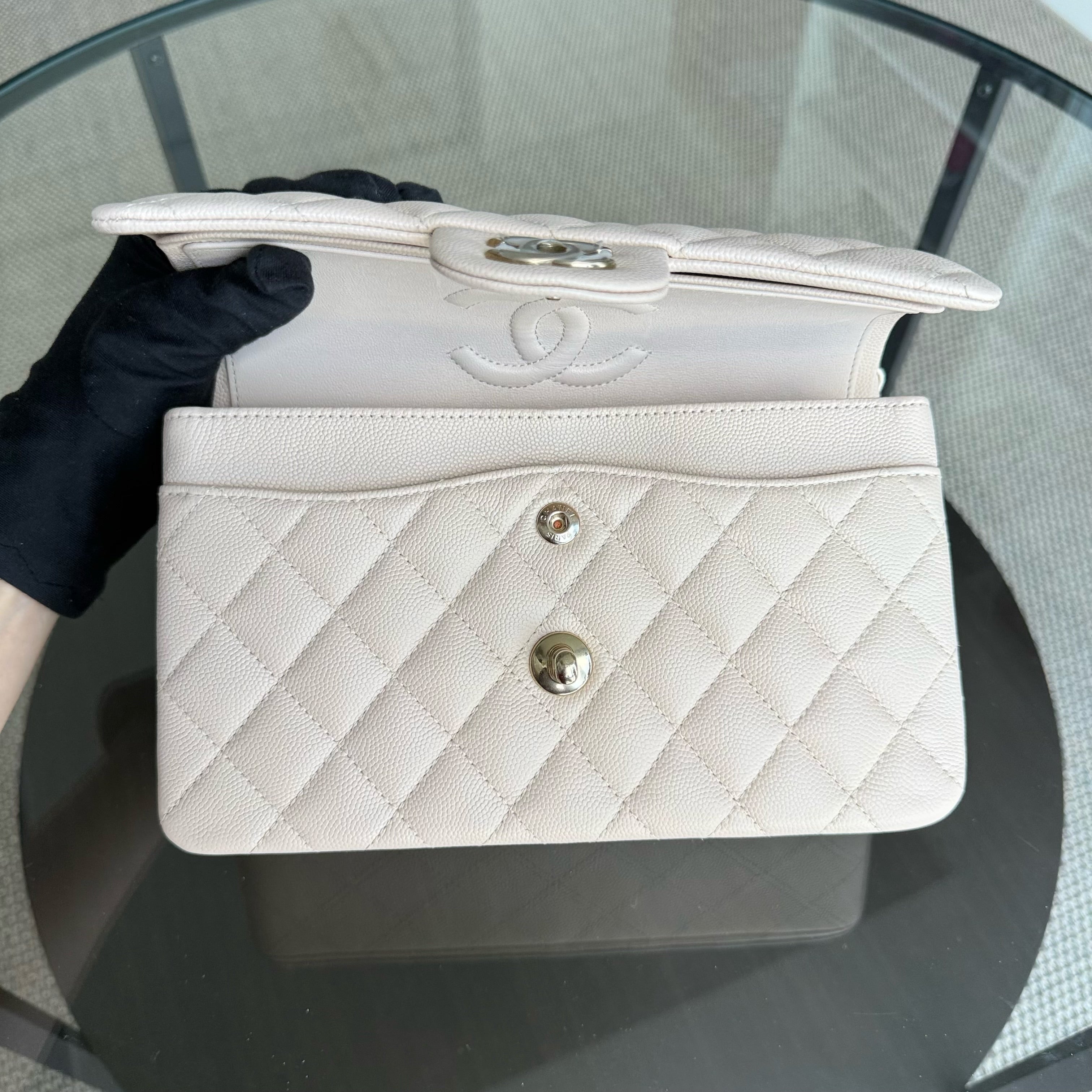Chanel Classic Flap Small - Caviar 23CM Quilted Light Beige Gold Hardware Microchip