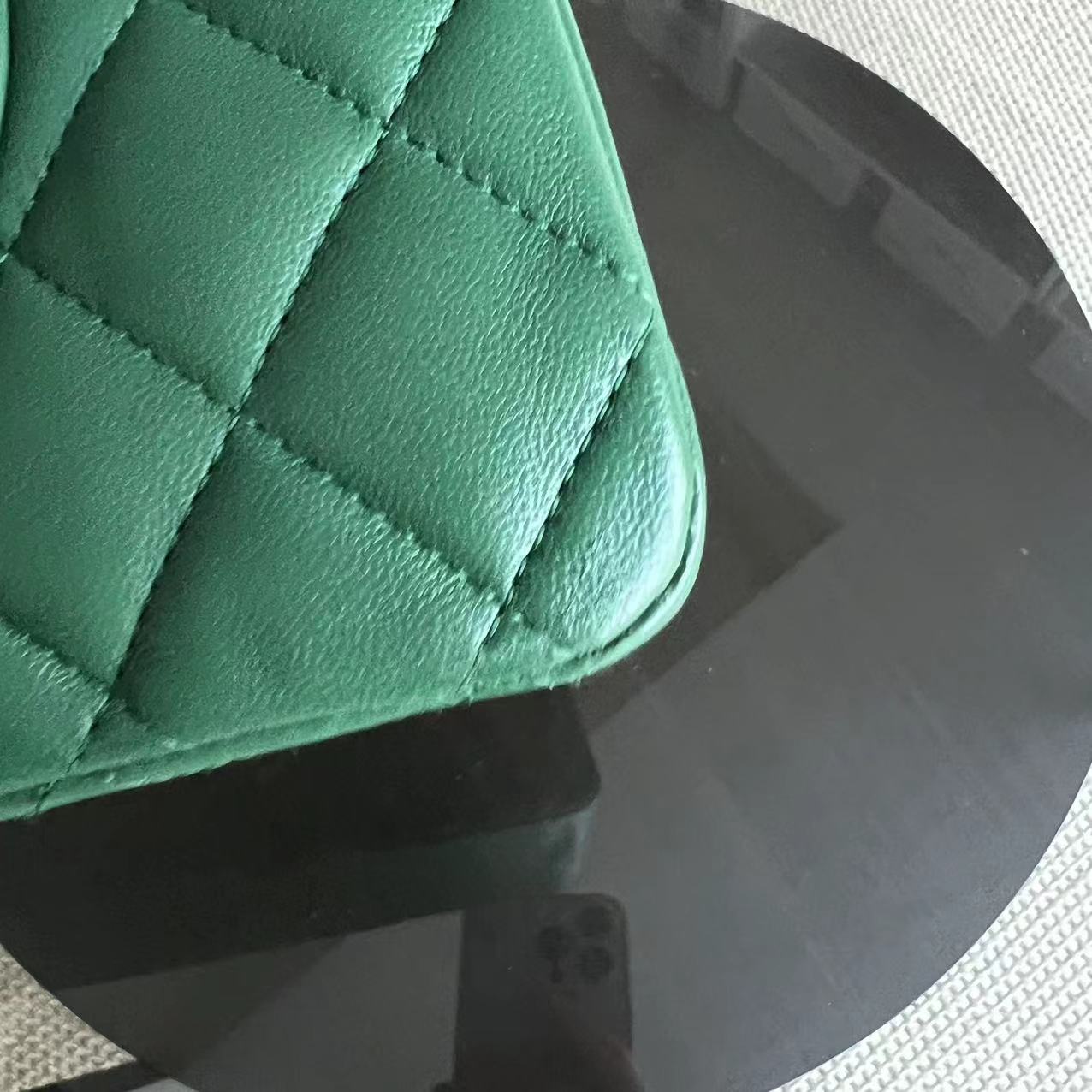 Medium Classic Flap 25CM Quilted Lambskin Dark Green Silver Hardware Series 28