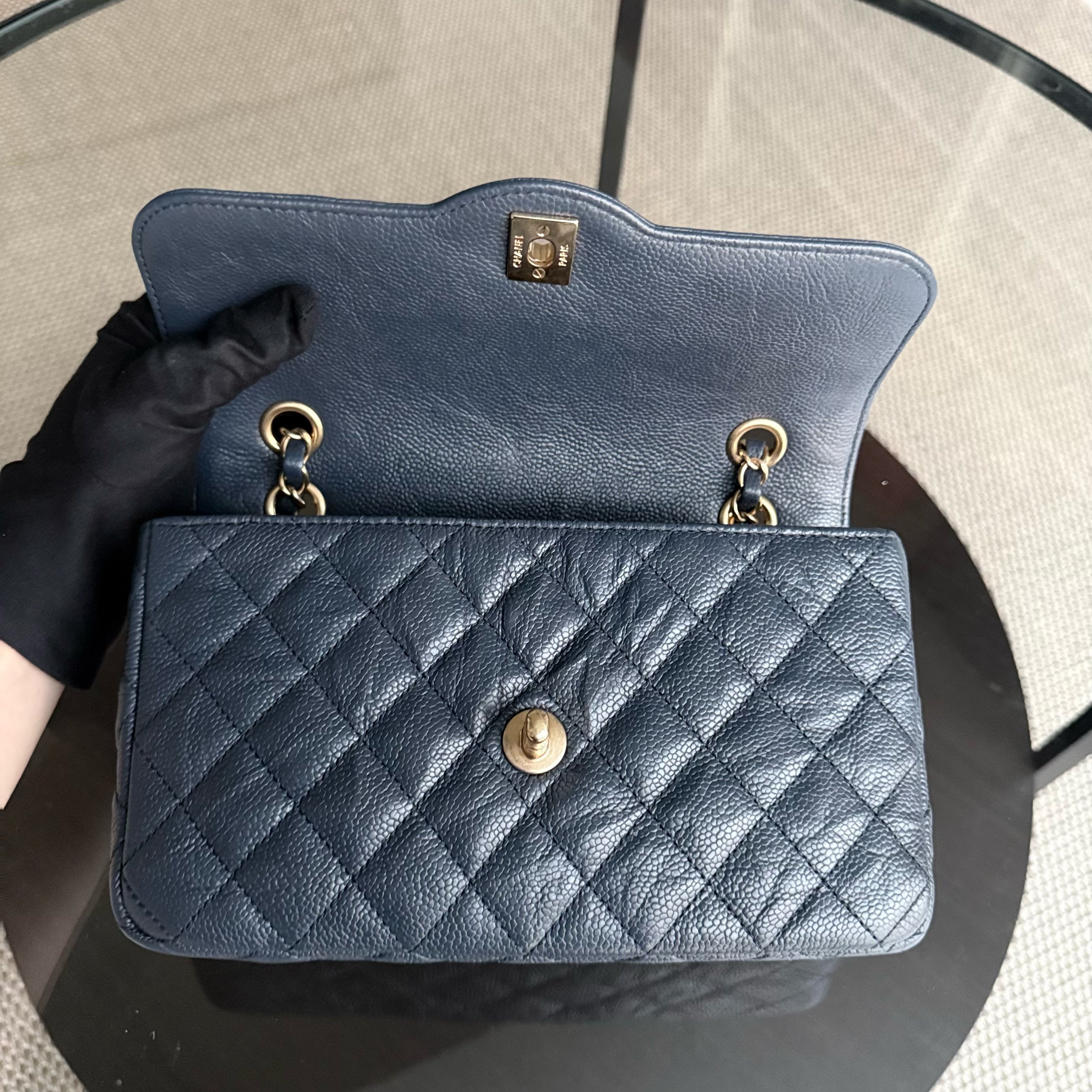 Chanel Two Tone Flap - 23CM Small Crumpled Grained Calfskin Navy Blue Gold Series 21