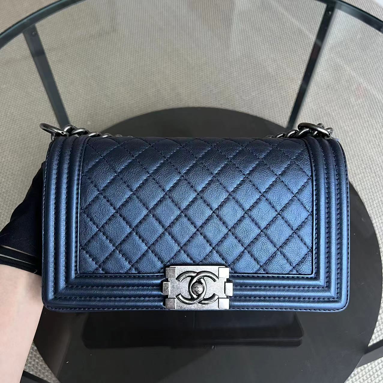 Chanel Boy - Old Medium Calfskin Metallic Blue Ruthenium Silver Hardware Series 18