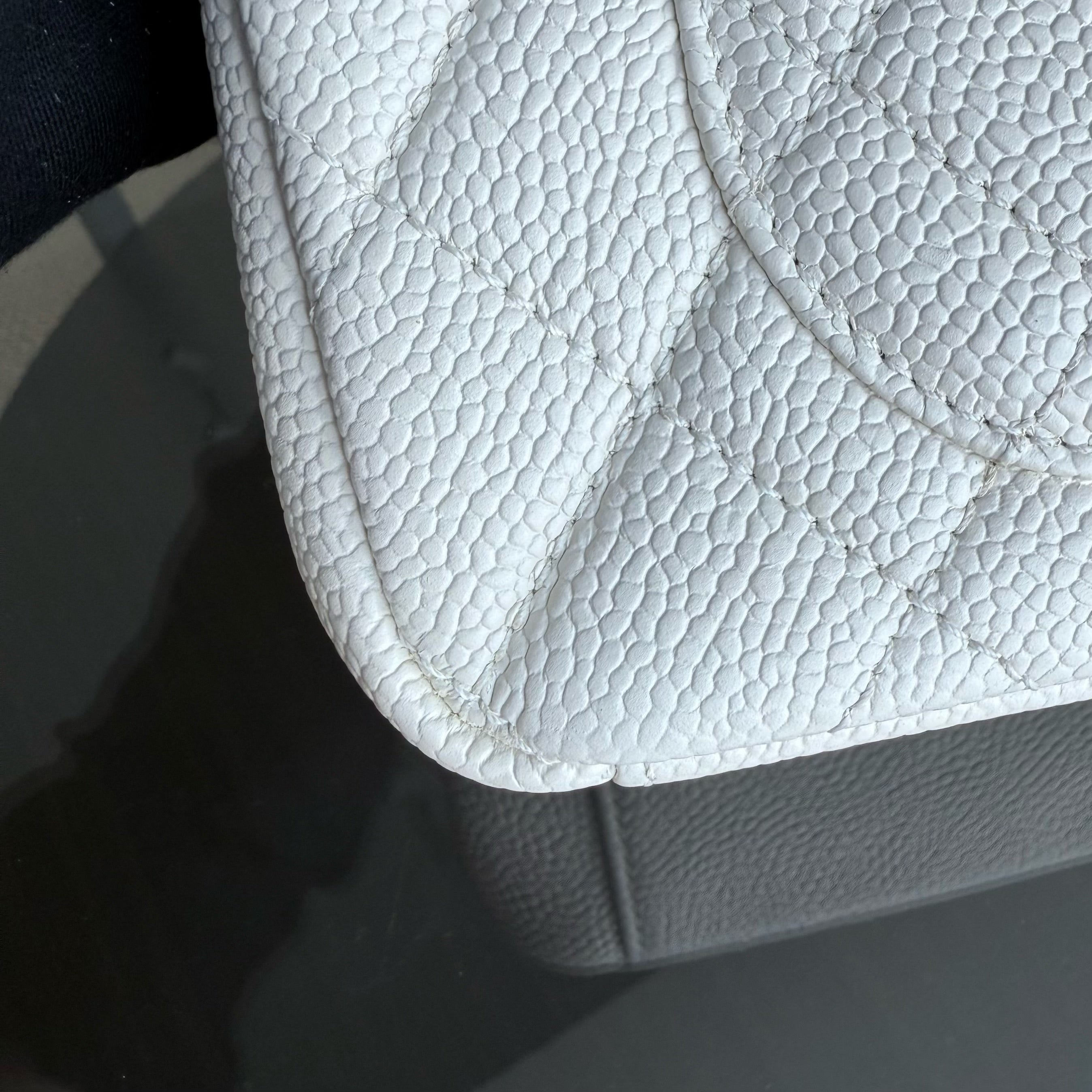 Chanel Filigree CC Small - Caviar Quilted Grained Calfskin White Black Gold Hardware Series 24