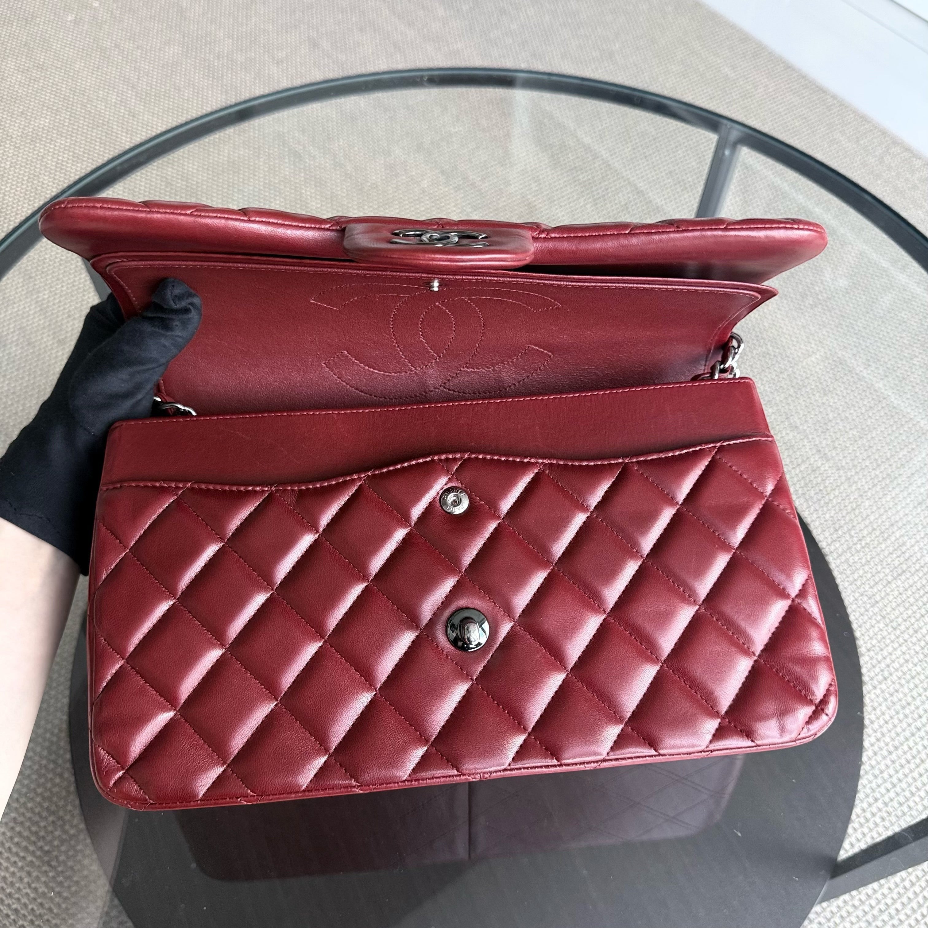 Chanel Classic Flap Jumbo - Double Flap 30CM Quilted Lambskin Dark Red Silver Hardware Series 15