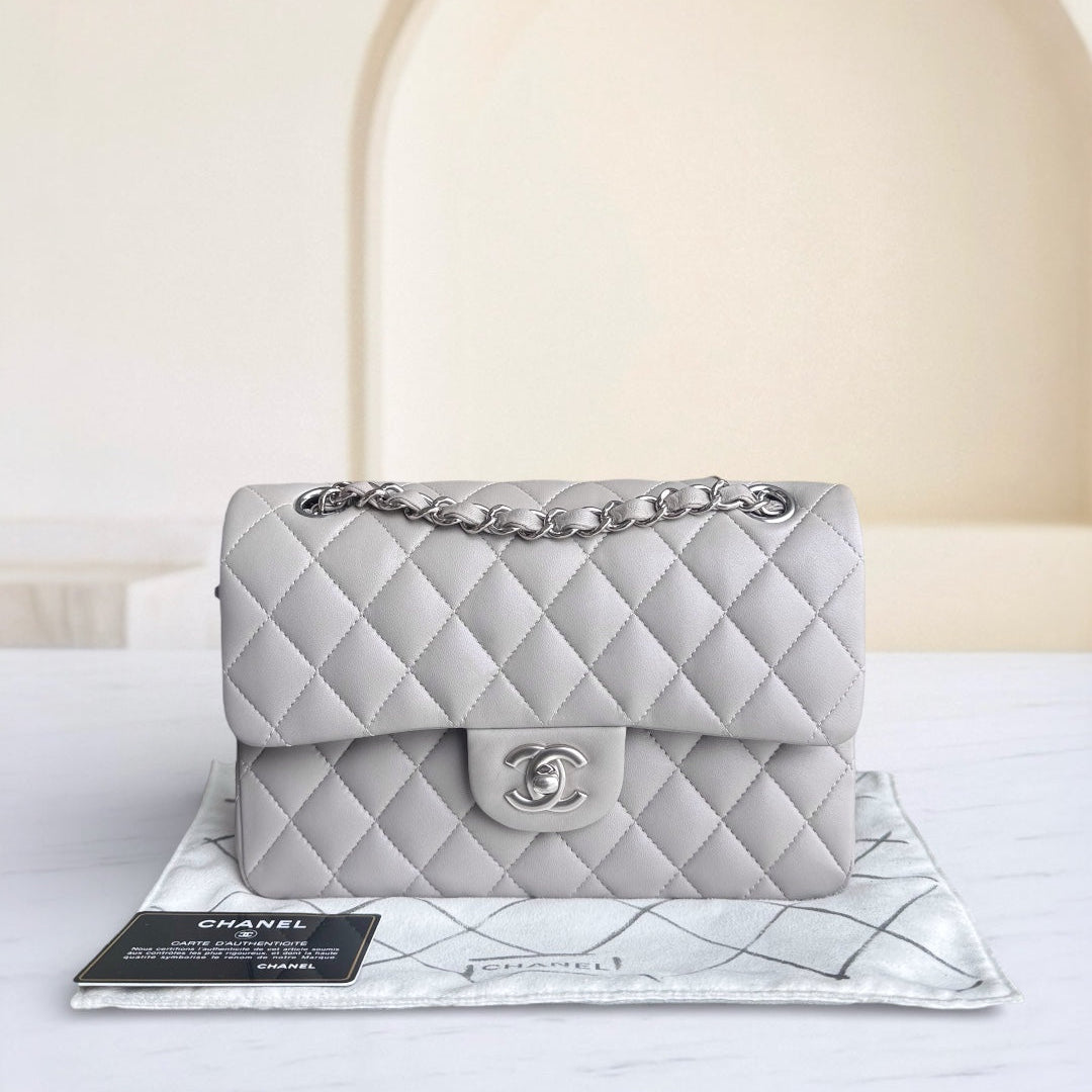 Chanel Classic Flap Small - Lambskin 23CM Quilted Grey Gray Silver Hardware Series 28