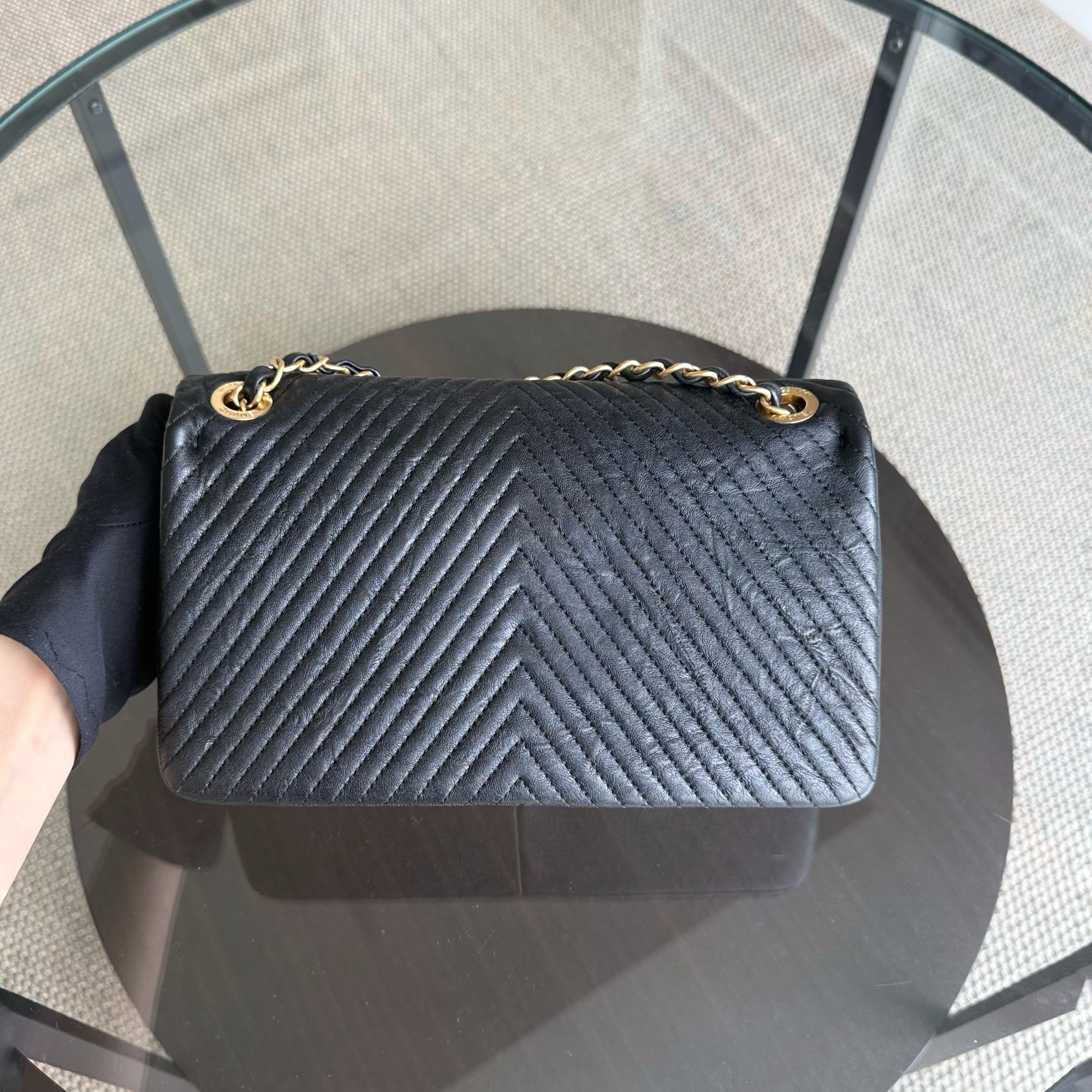 Chanel Seasonal Flap - Medium 25CM Chevron Surpique CC Herringbone Medallion Calfskin Flap Black Gold Hardware Series 21